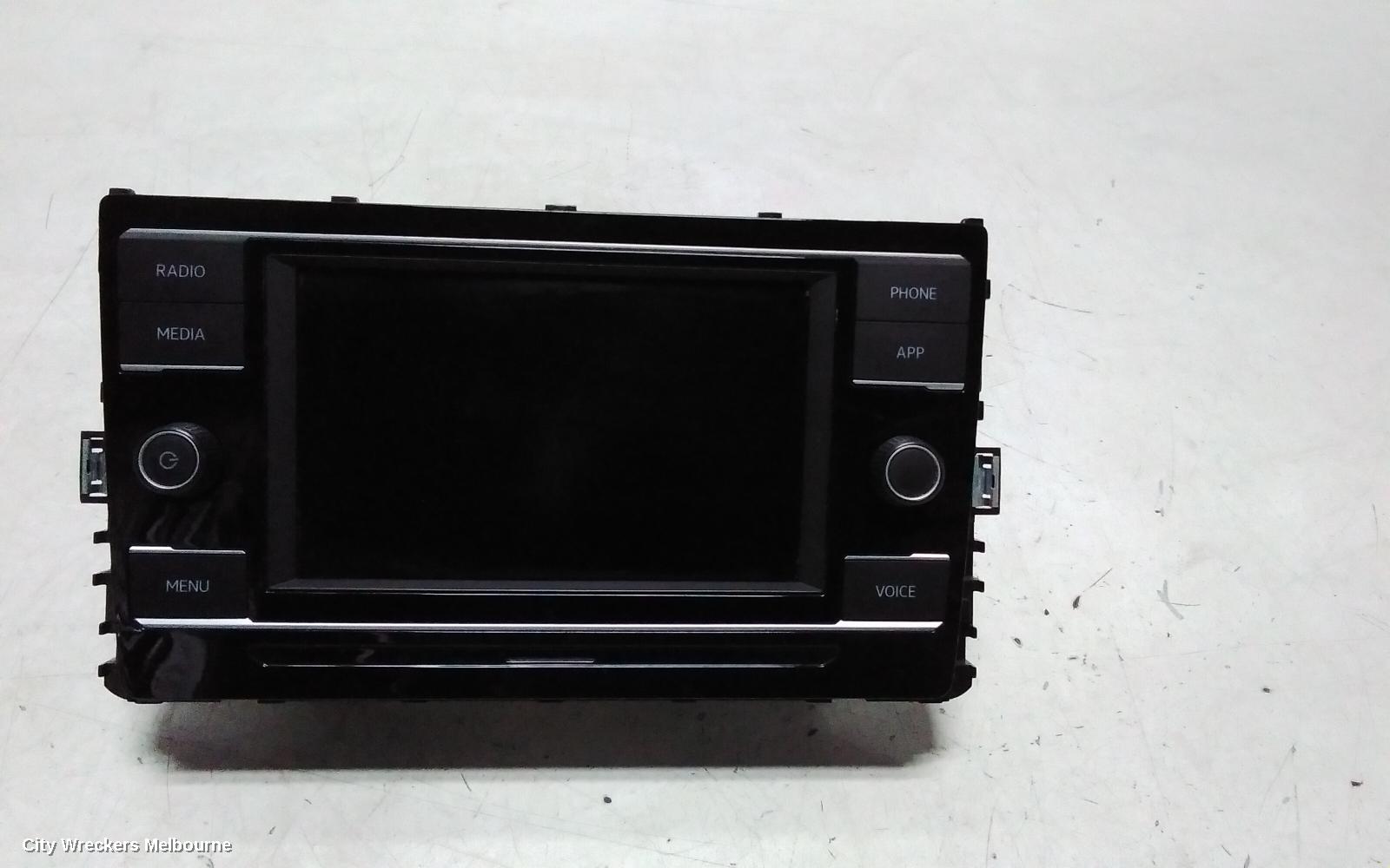 VOLKSWAGEN CRAFTER RADIO/CD/DVD/SAT/TV, DISPLAY UNIT, 6.5IN, SY1, 08/2017 ONWARDS