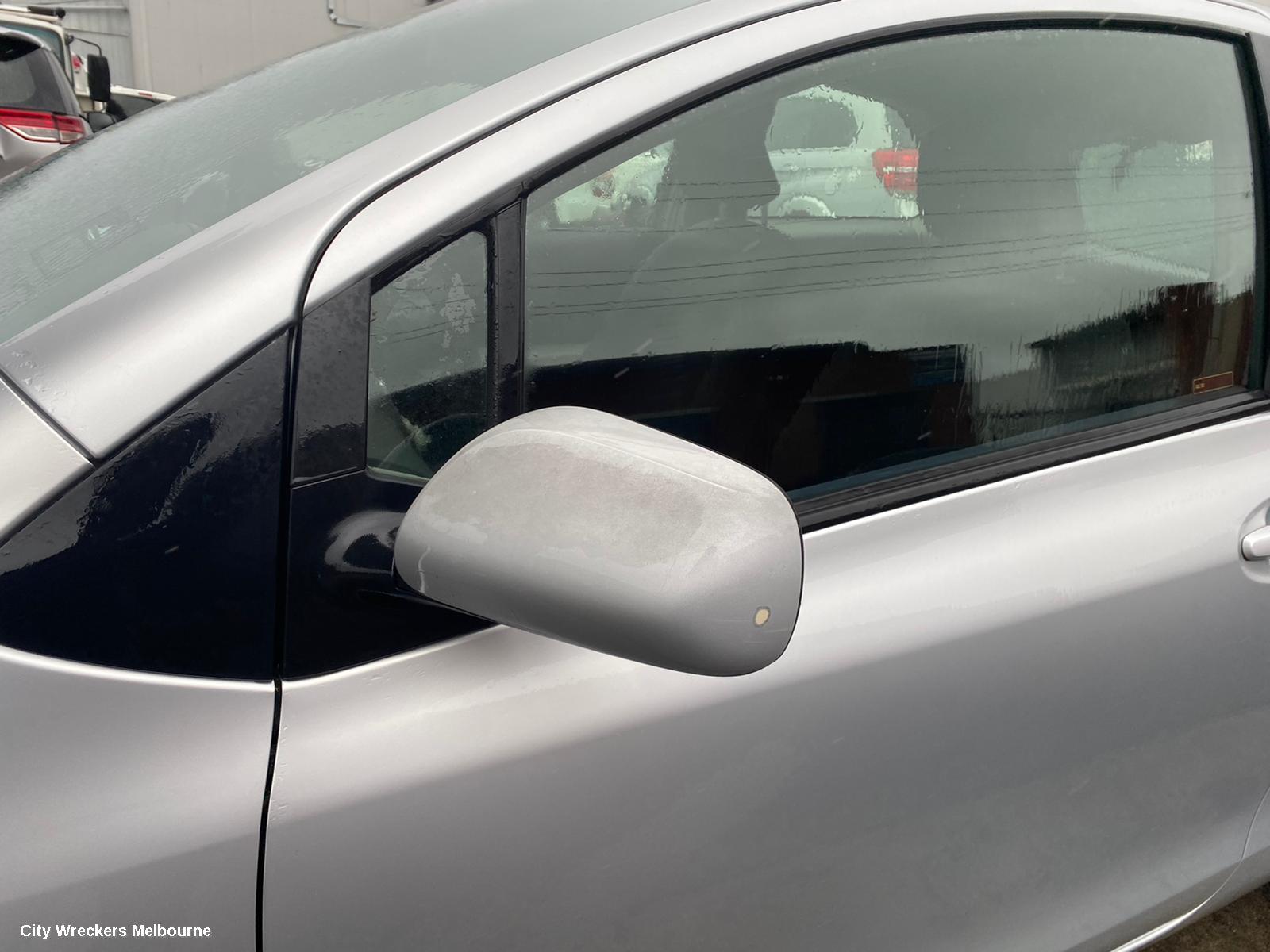 TOYOTA YARIS RIGHT GUARD LINER, NCP9#, HATCH, 10/2005 - 07/2011 (AUS ONLY)