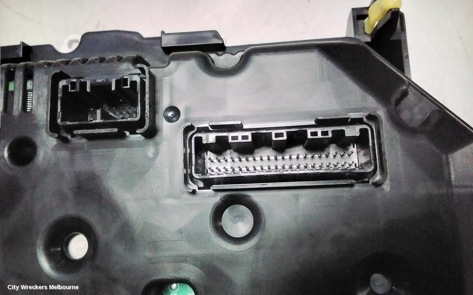 TOYOTA COROLLA INSTRUMENT CLUSTER, 1.8, 2ZR-FE, AUTO T/M, ASCENT/ASCENT SPORT, ZRE182R, HATCH, 06/2015 - 06/2018