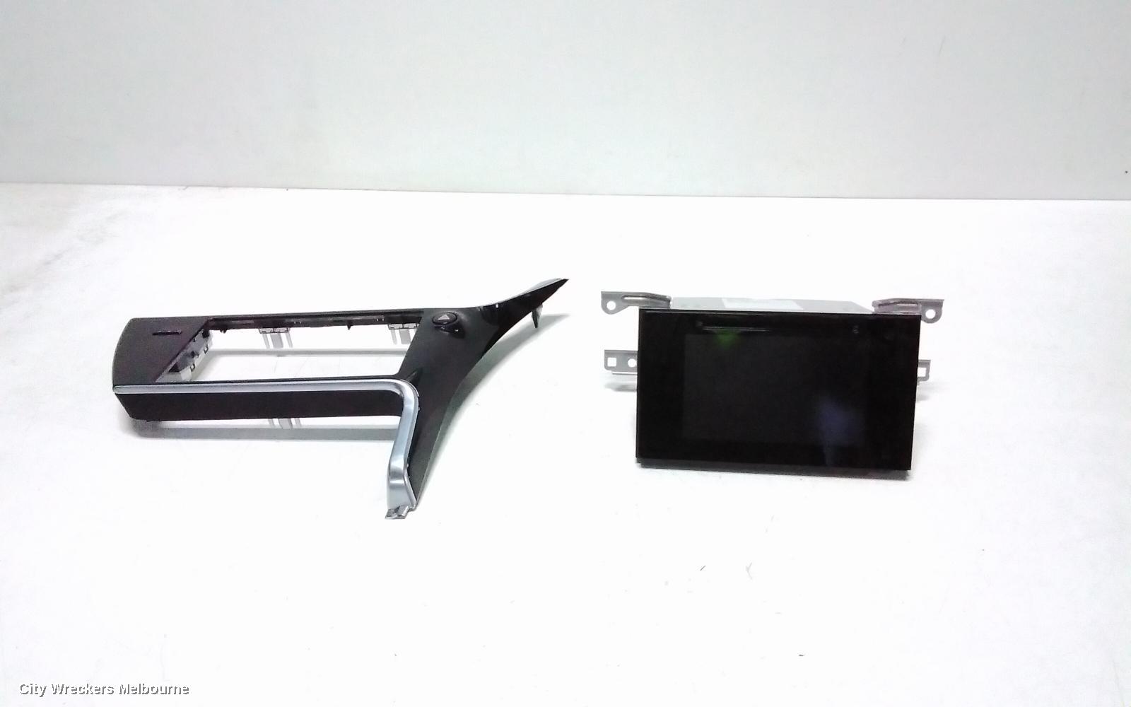TOYOTA COROLLA RADIO/CD/DVD/SAT/TV, 7IN TOUCHSCREEN (P/N ON FACE 100522), ZRE182R, HATCH, 03/2015 - 06/2018