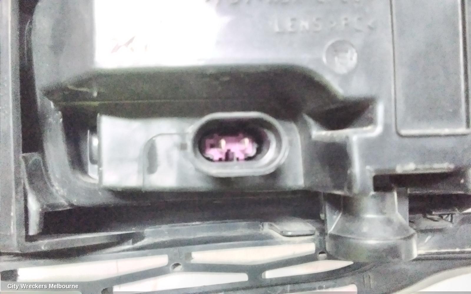 LAND ROVER RANGEROVER SPORT LEFT INDICATOR/FOG/SIDE, BUMPER FOGLAMP, L494, 06/2013 - 10/2017