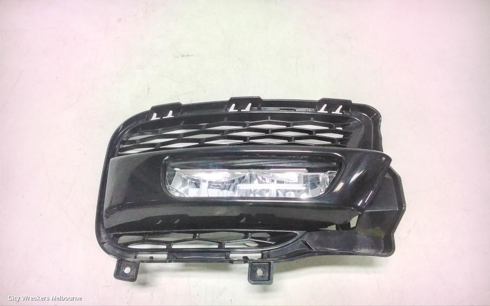 LAND ROVER RANGEROVER SPORT RIGHT INDICATOR/FOG/SIDE, BUMPER FOGLAMP, L494, 06/2013 - 10/2017