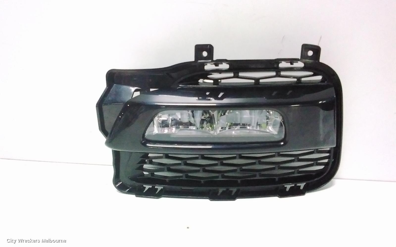 LAND ROVER RANGEROVER SPORT RIGHT INDICATOR/FOG/SIDE, BUMPER FOGLAMP, L494, 06/2013 - 10/2017
