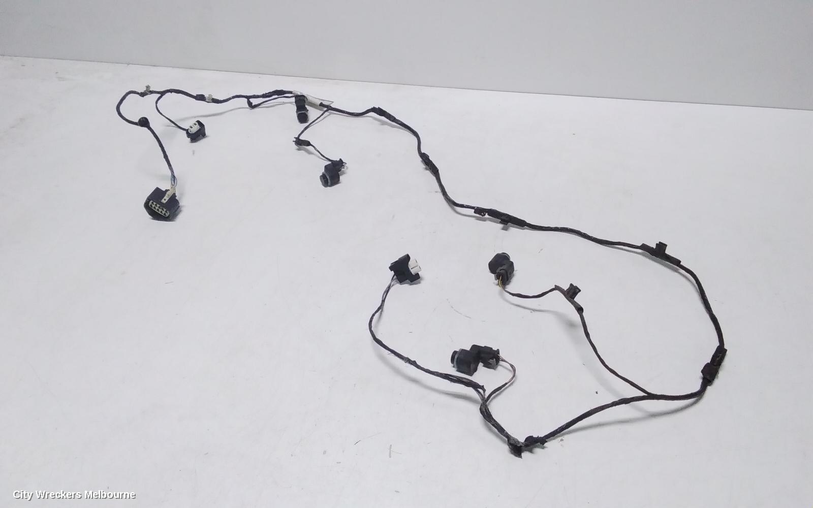 LAND ROVER RANGEROVER SPORT, L494, 12/2013 - 04/2022, FRONT SENSOR WITH LOOM: 115532