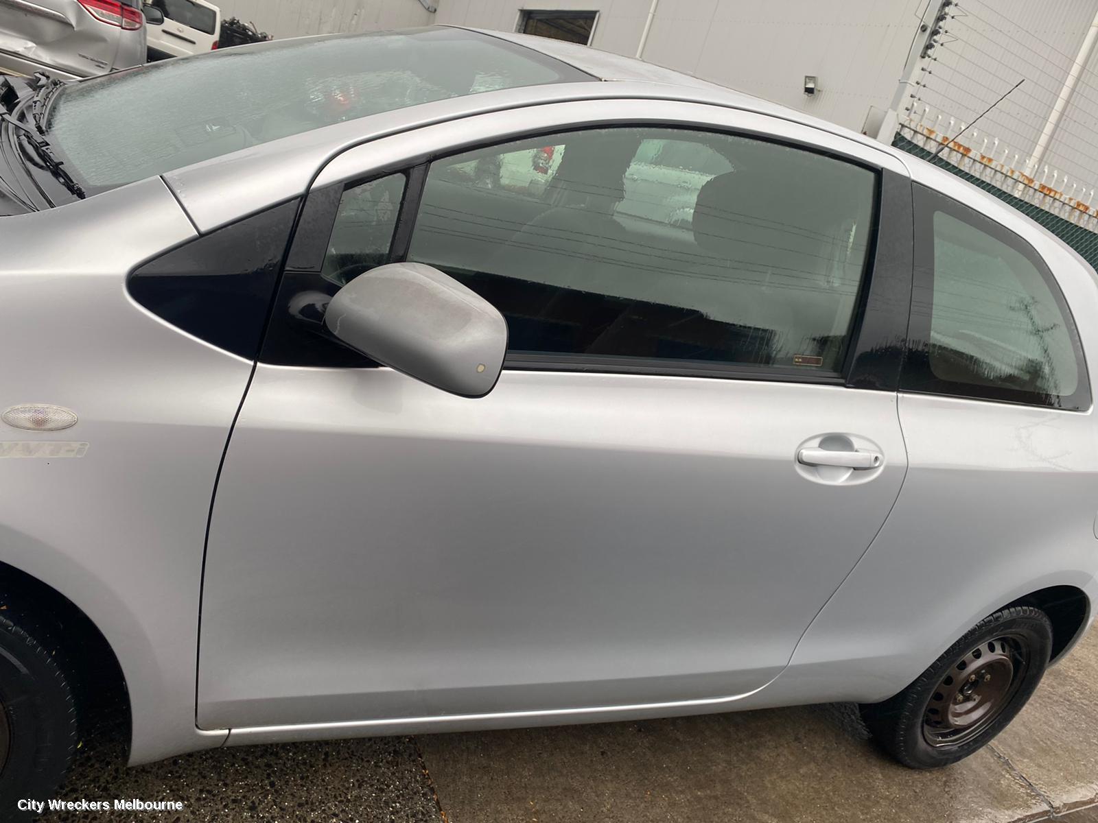 TOYOTA YARIS RIGHT GUARD LINER, NCP9#, HATCH, 10/2005 - 07/2011 (AUS ONLY)