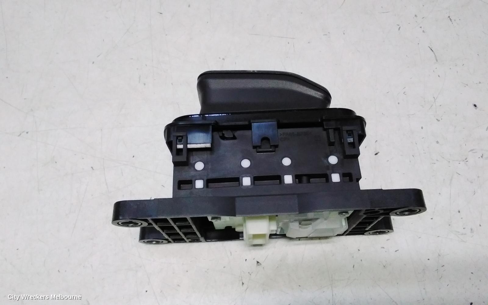 NISSAN XTRAIL GEAR STICK/SHIFTER, T33, 08/2022 ONWARDS