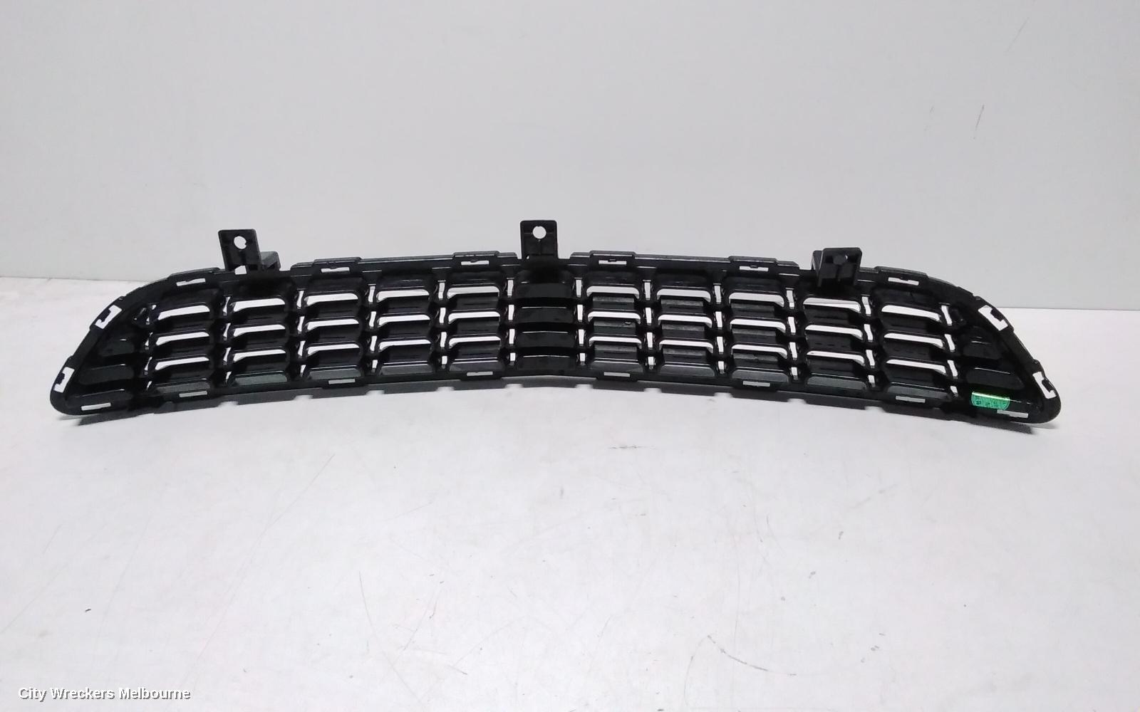 HOLDEN CAPTIVA GRILLE, BUMPER GRILLE (CENTRE), CG, CAPTIVA 5 (4TH VIN = D), 01/2011 - 09/2015