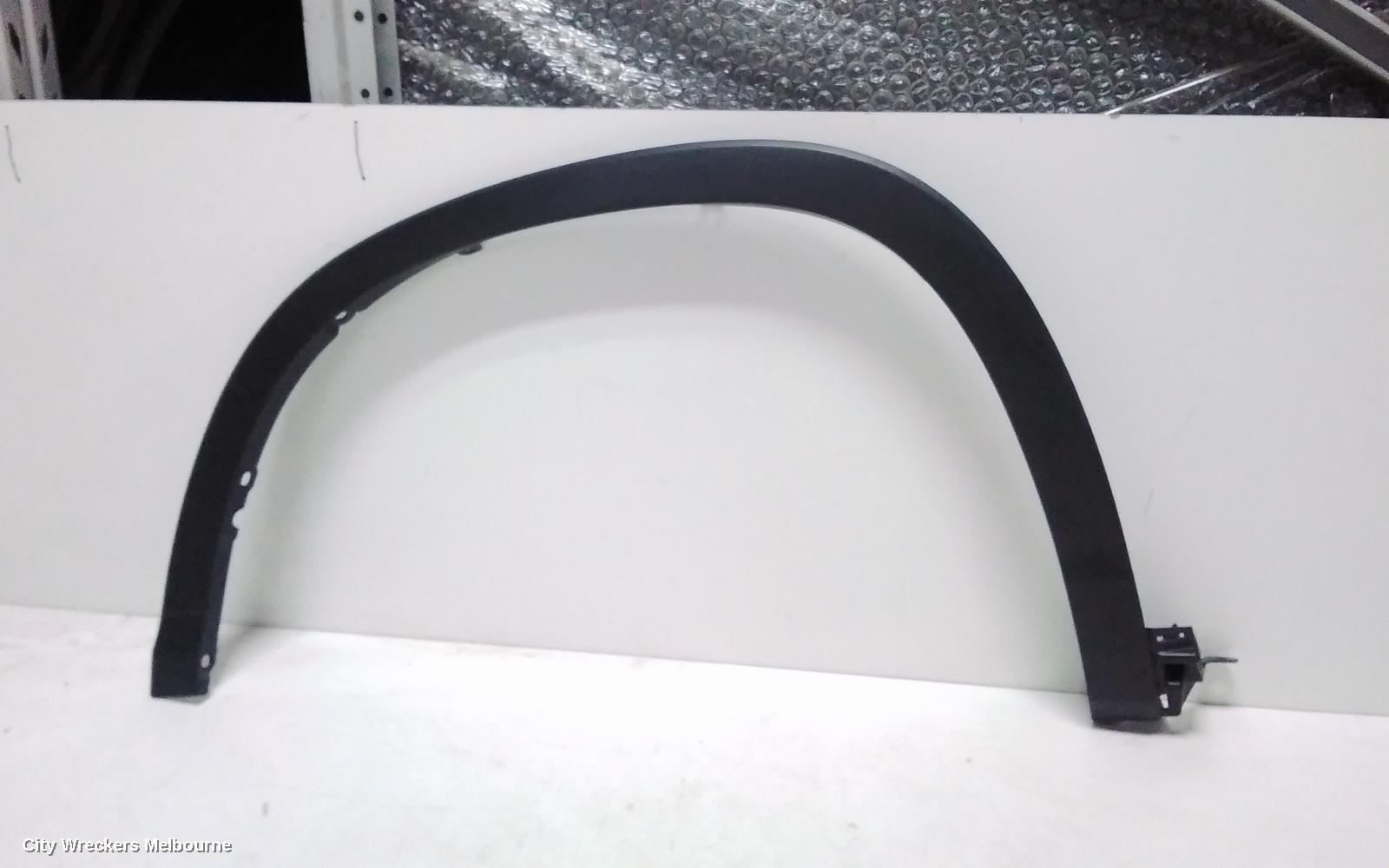 TOYOTA KLUGER WHEEL ARCH FLARE, LH FRONT, WHEEL ARCH MOULD, GSU50-GSU55, 12/2013 - 02/2021