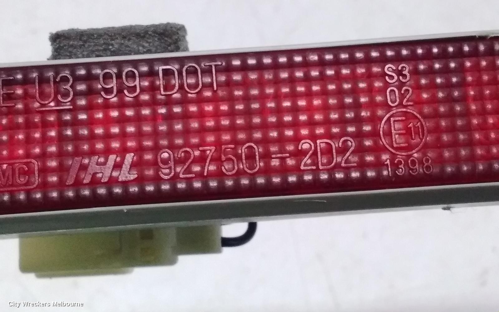 HYUNDAI ELANTRA HIGH LEVEL STOPLIGHT, 10/2003 - 07/2006