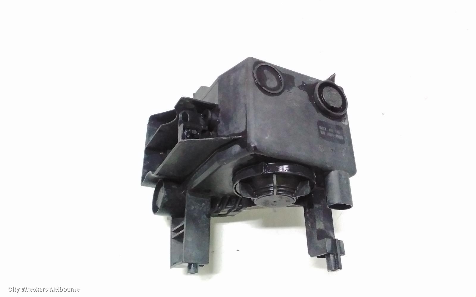 HOLDEN ASTRA RIGHT INDICATOR/FOG/SIDE, AH, BUMPER FOGLAMP, 04/2007 - 08/2009