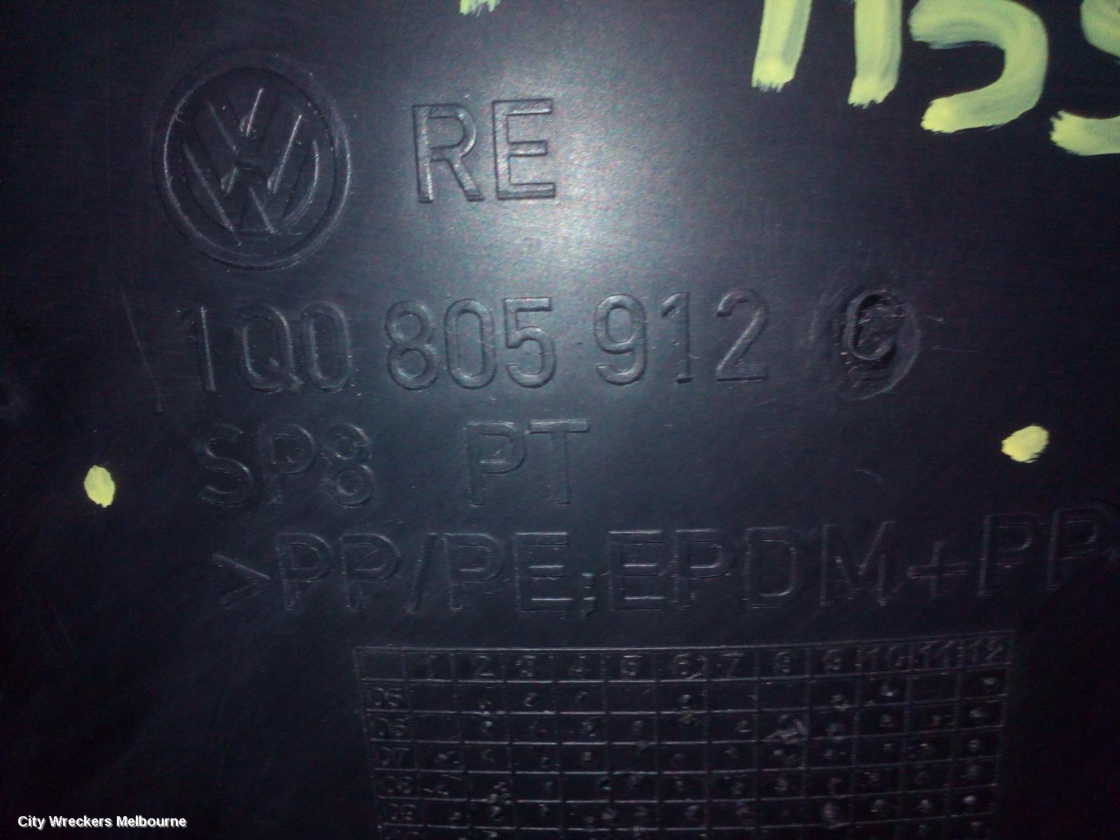 VOLKSWAGEN EOS RIGHT GUARD LINER, 1F, FRONT SECTION, 02/2007 - 12/2014