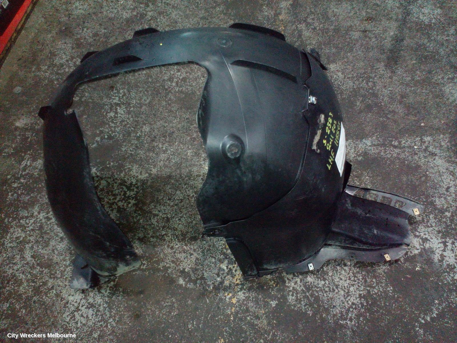 VOLKSWAGEN EOS LEFT GUARD LINER, 1F, FRONT SECTION, 02/2007 - 12/2014
