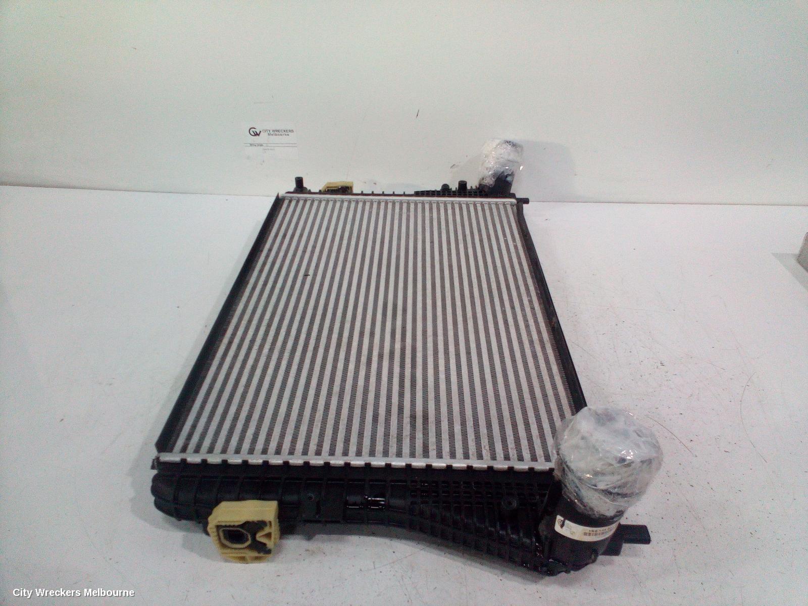 VOLKSWAGEN EOS RADIATOR, 2.0, CCZ, PETROL TURBO, 05/2010 - 12/2014