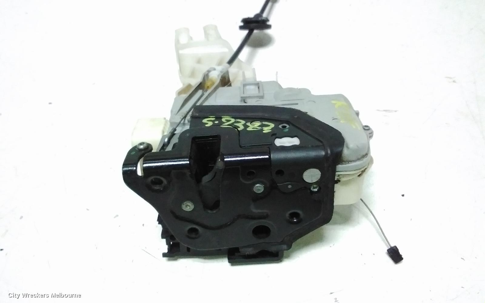 VOLKSWAGEN EOS DOOR/BOOT/GATE LOCK, RIGHT FRONT DOOR LOCK, 1F, 02/2007 - 12/2014