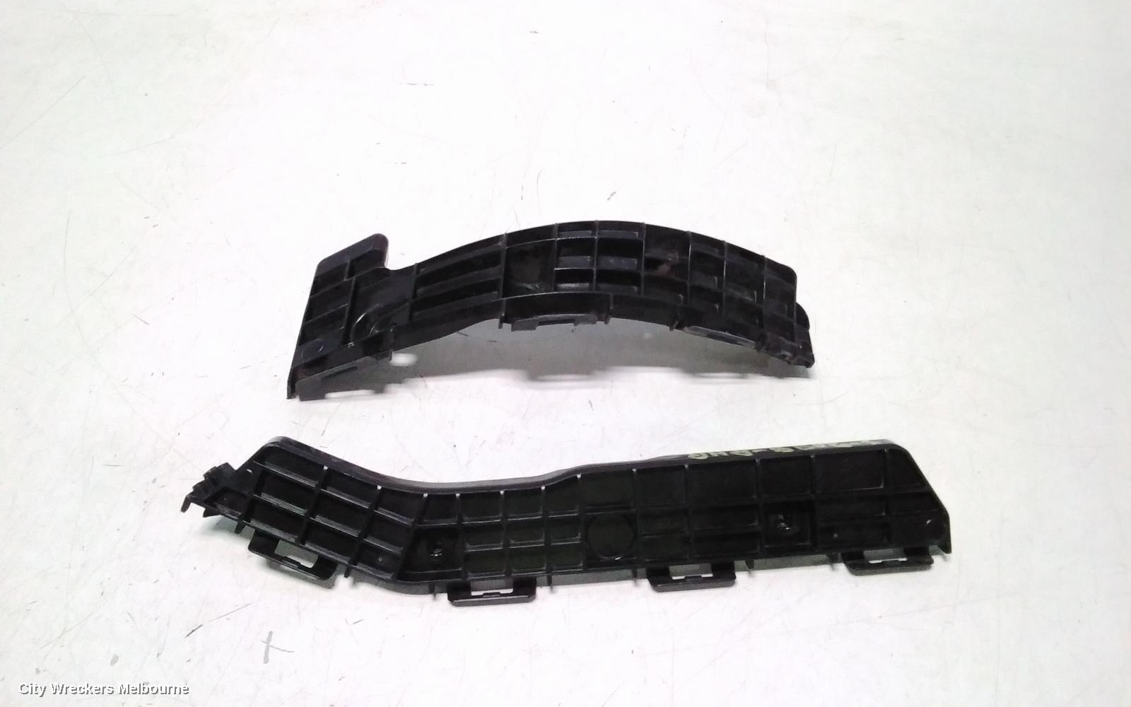 LEXUS RX SERIES, AL10, 03/2009 - 09/2015, RHR BAR BRAKET: 115627