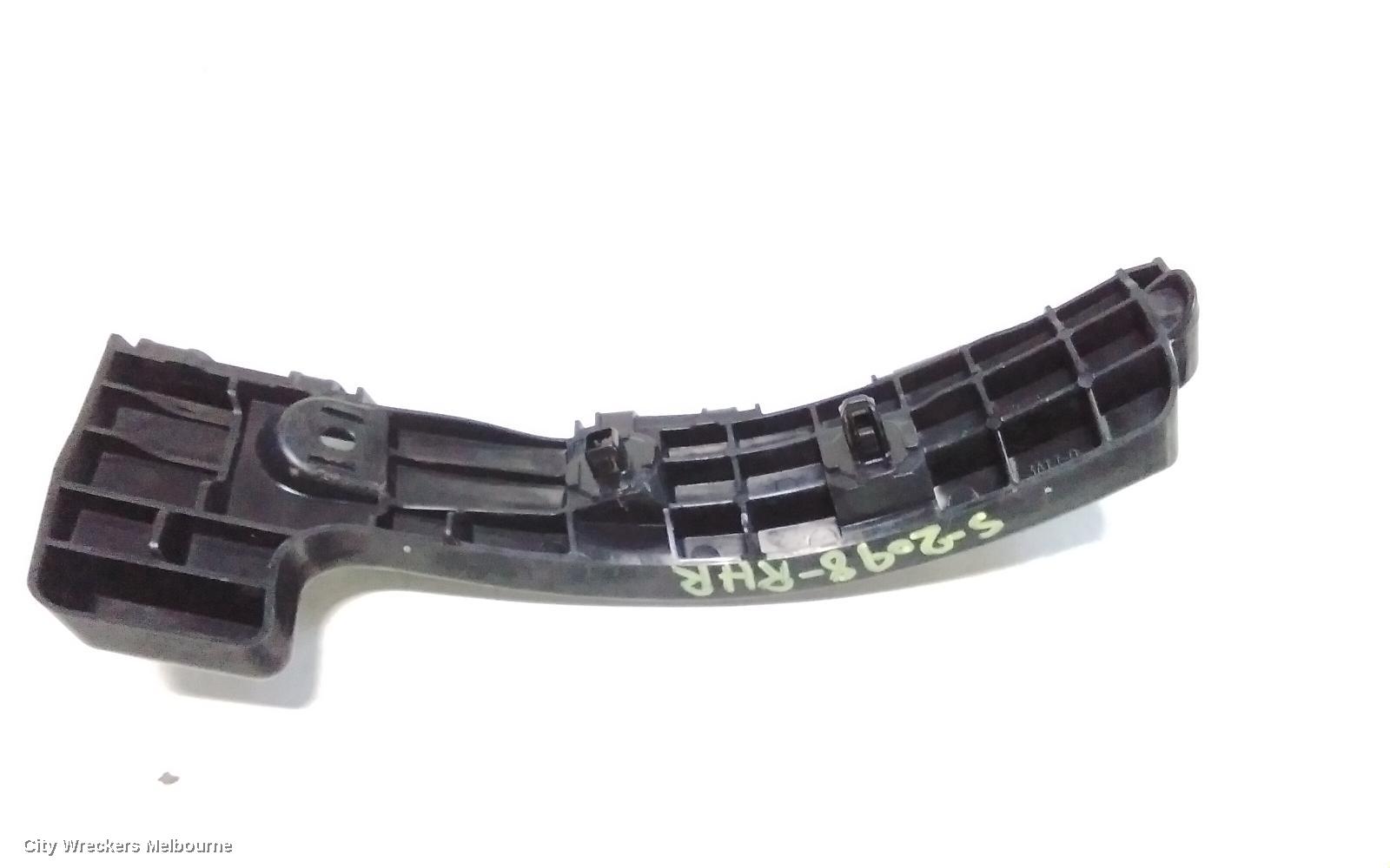 LEXUS RX SERIES, AL10, 03/2009 - 09/2015, RHR BAR BRAKET: 115627