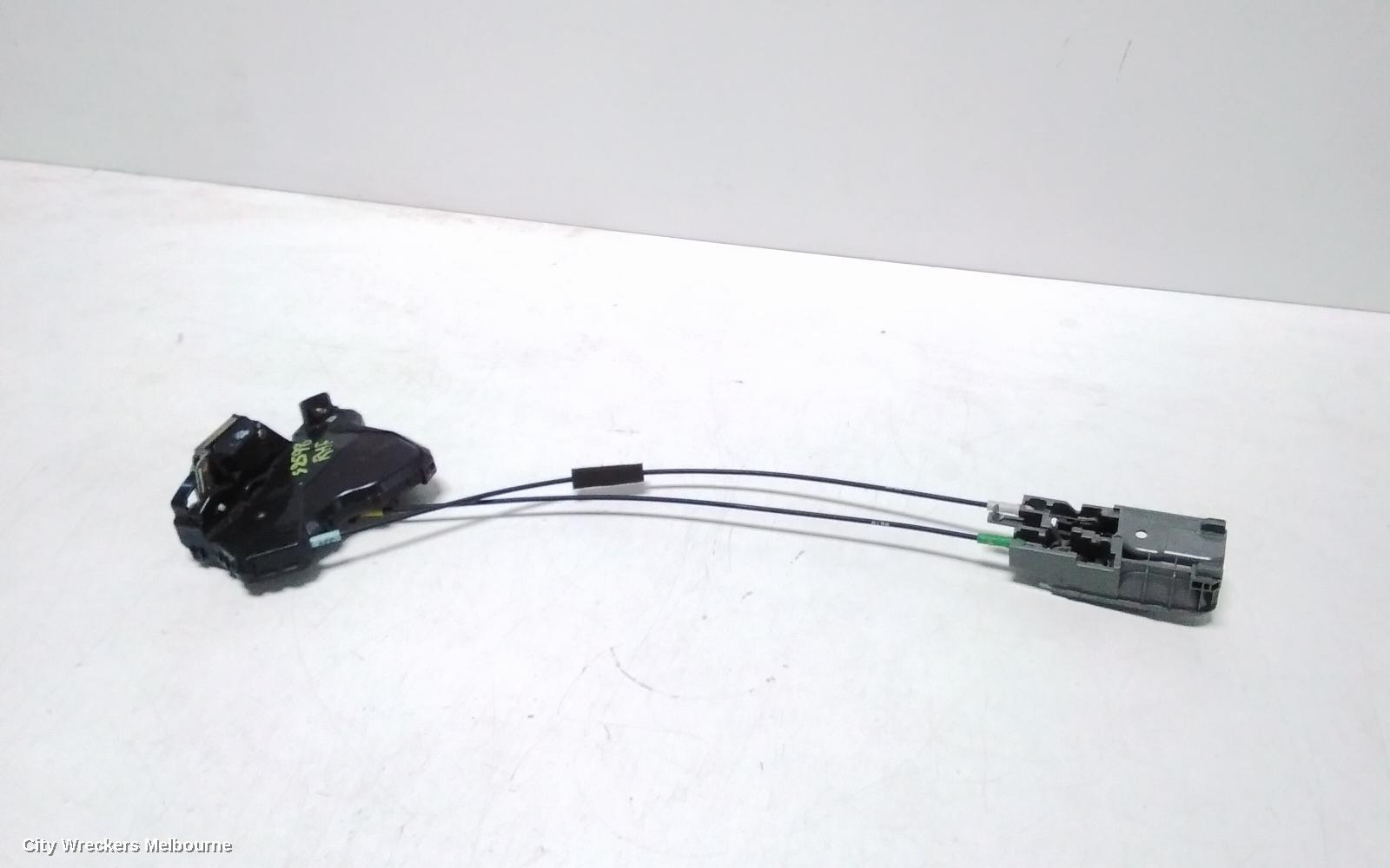 TOYOTA HILUX DOOR/BOOT/GATE LOCK, RIGHT FRONT DOOR LOCK, POWER, 02/2005 - 08/2015