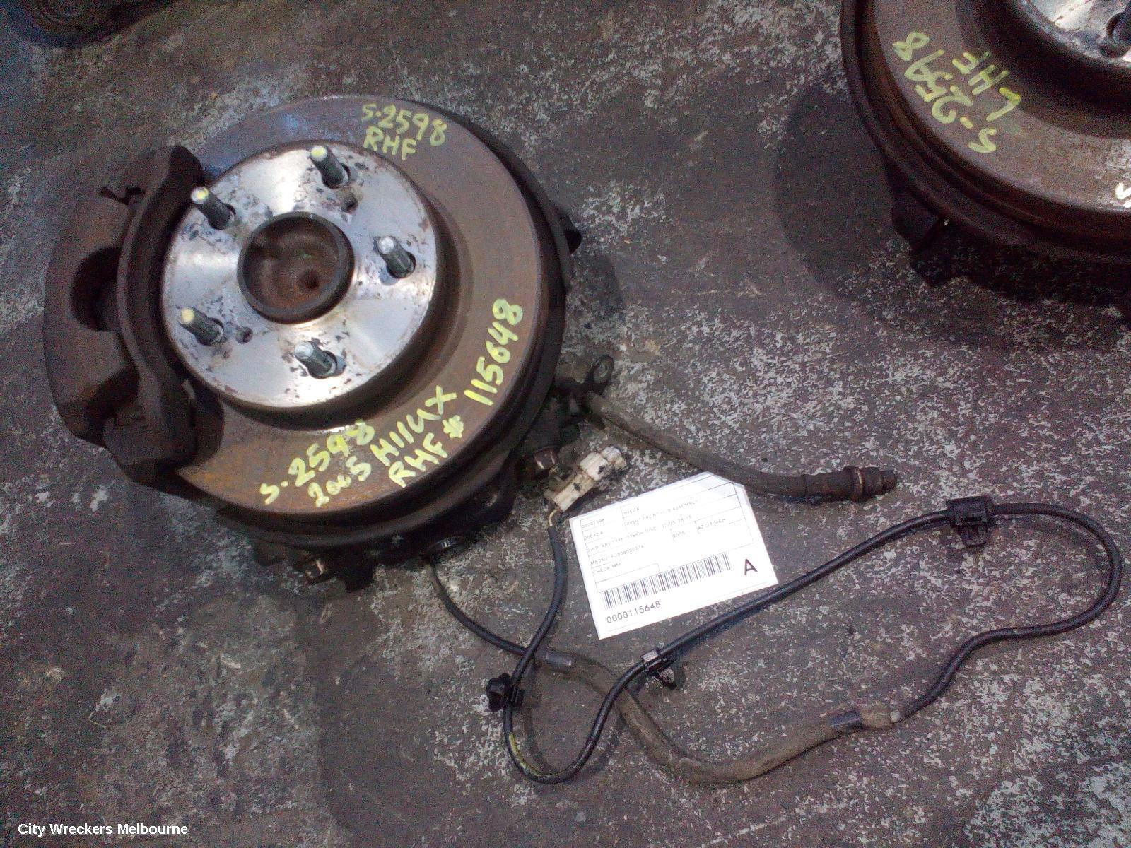 TOYOTA HILUX RIGHT FRONT HUB ASSEMBLY, 2WD, ABS TYPE (255MM DISC), 02/2005 - 08/2015