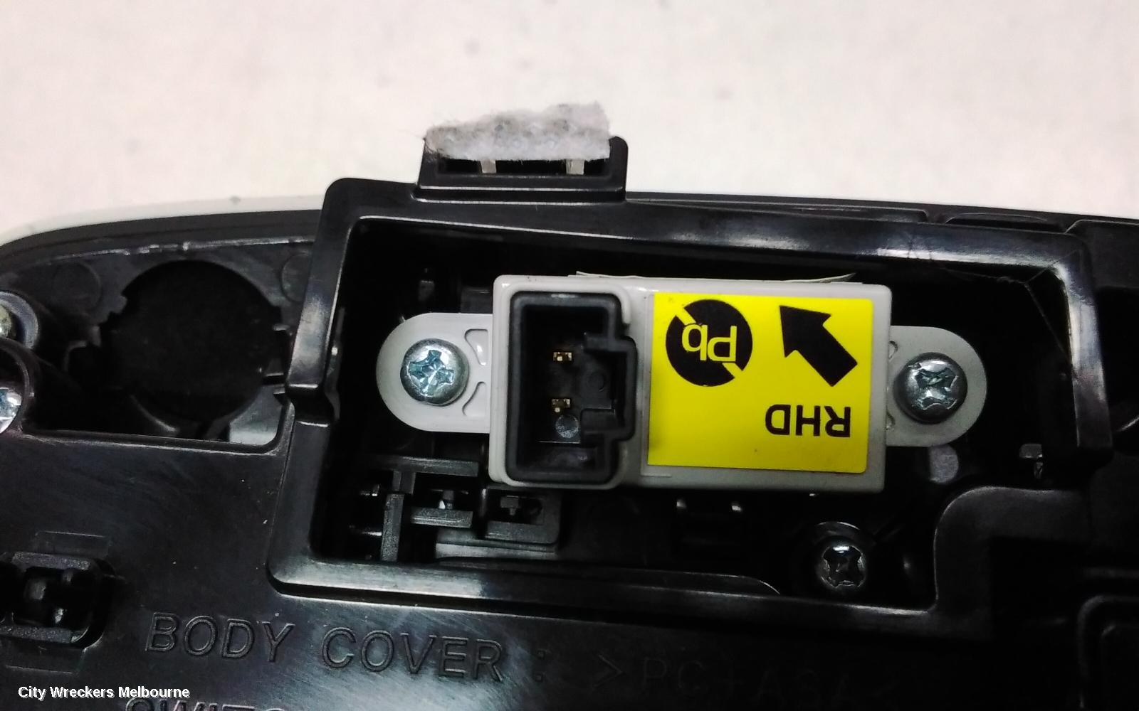 KIA SELTOS COURTESY LIGHT, FRONT, SP2, 07/2019 ONWARDS