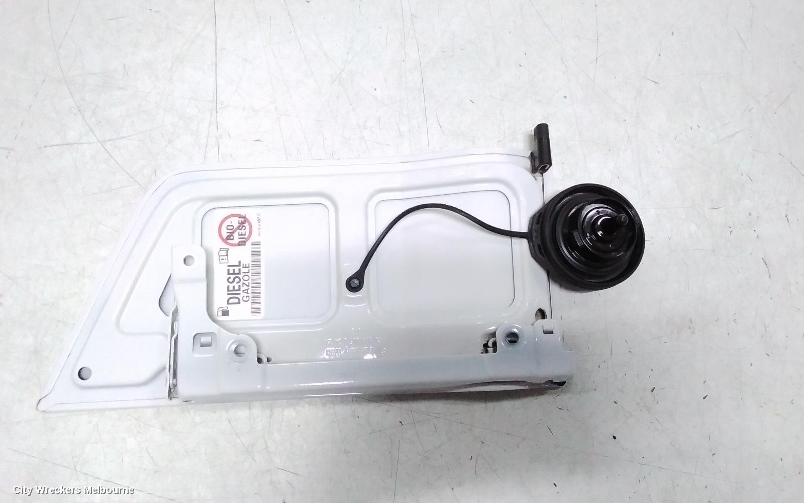 VOLKSWAGEN CRAFTER FUEL DOOR / FILLER, SY1, FUEL DOOR, 08/2017 ONWARDS