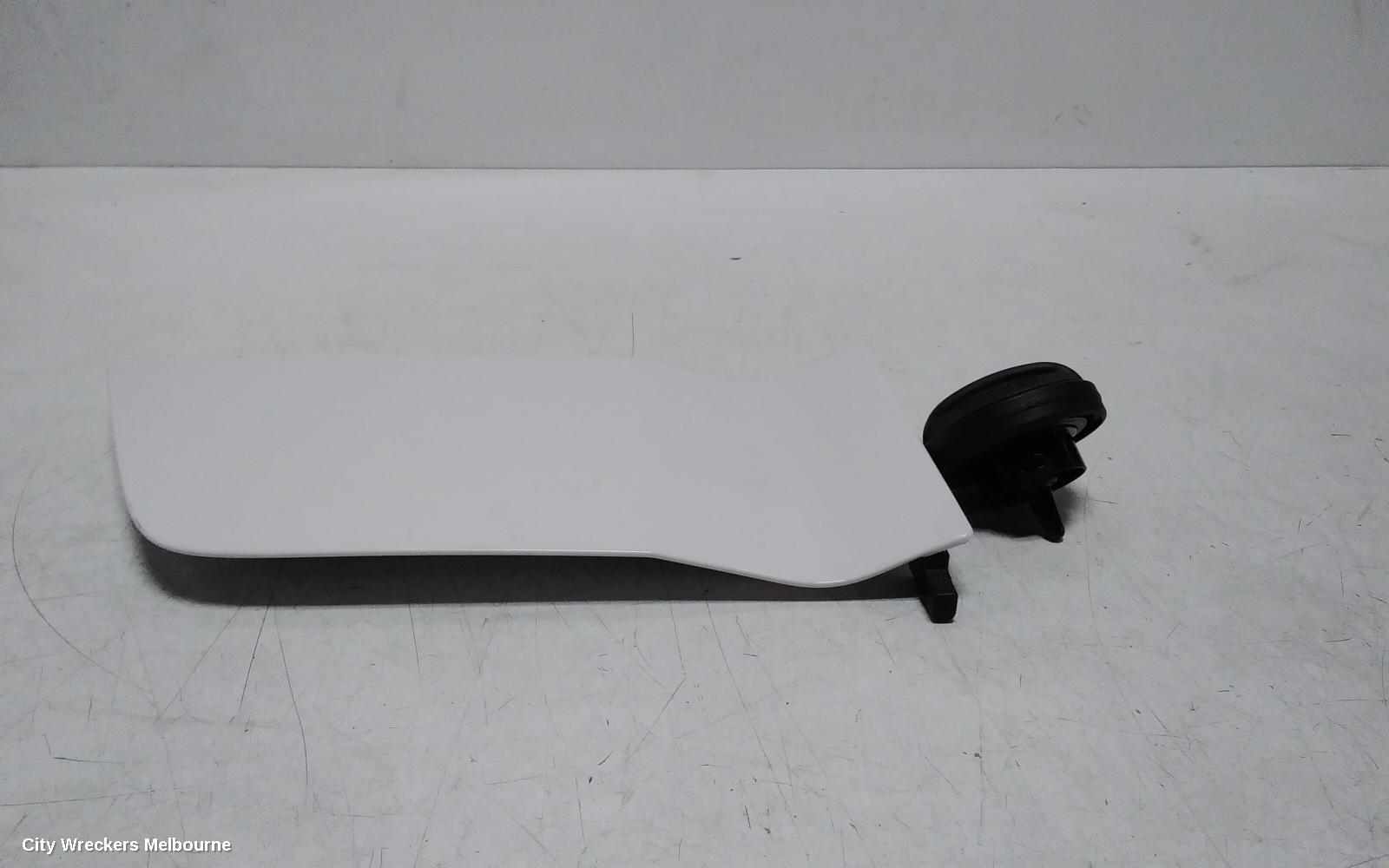 VOLKSWAGEN CRAFTER FUEL DOOR / FILLER, SY1, FUEL DOOR, 08/2017 ONWARDS