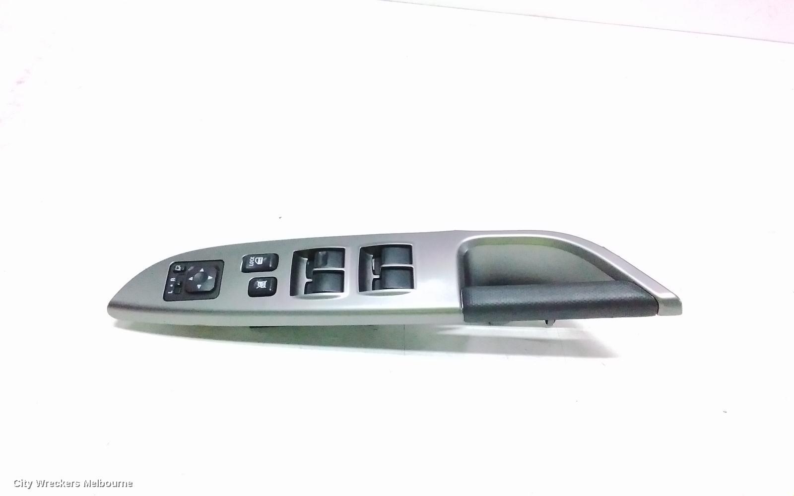 MITSUBISHI ASX PWR DR WIND SWITCH, RH FRONT (MASTER SWITCH), XB-XD, 07/2013 ONWARDS