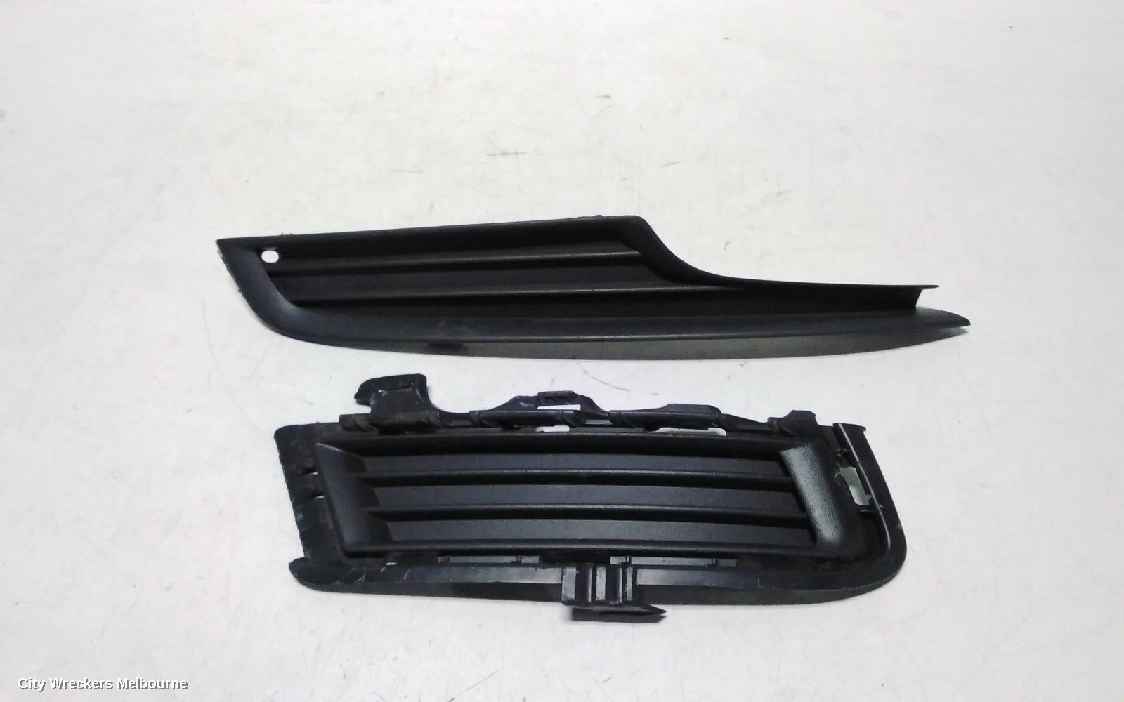 VOLKSWAGEN GOLF GRILLE, BUMPER GRILLE (RH SIDE), GEN 7, NON FOGLAMP TYPE, 12/2012 - 03/2017