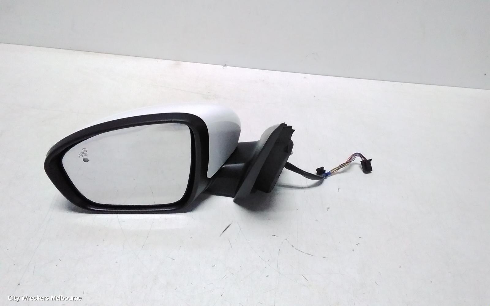 RENAULT ARKANA LEFT DOOR MIRROR, JL1, POWER FOLD, COLOUR CODED TYPE, 05/2021 ONWARDS