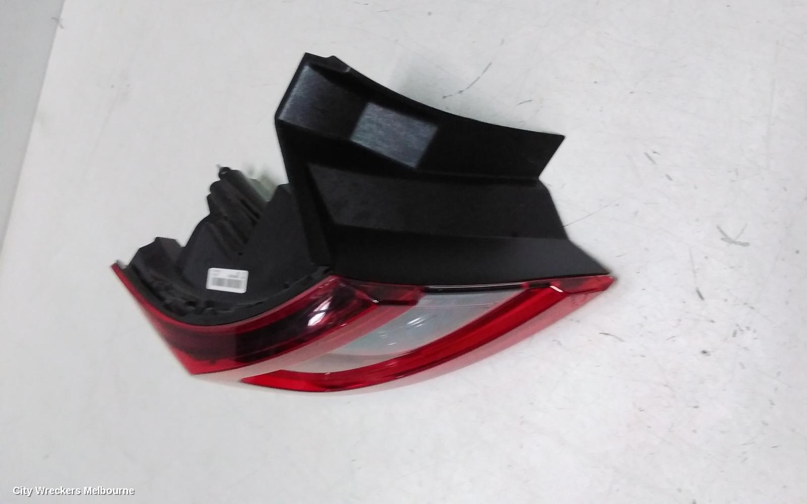 RENAULT ARKANA LEFT TAILLIGHT, JL1, IN BODY, LED TYPE, 05/2021 ONWARDS