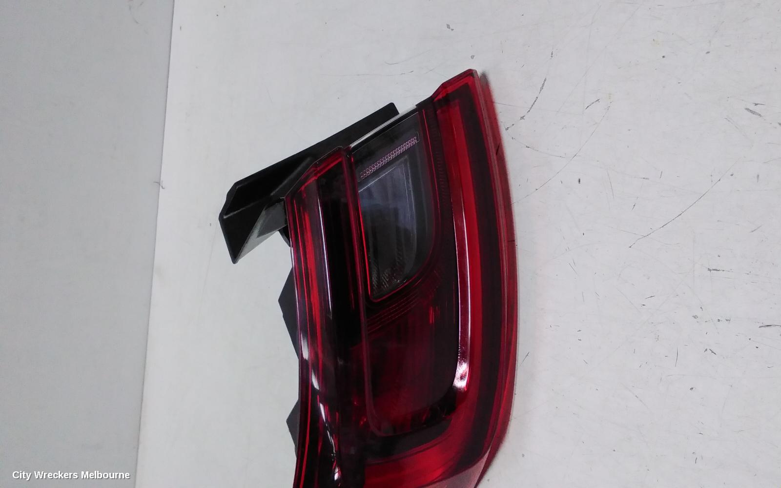 RENAULT ARKANA LEFT TAILLIGHT, JL1, IN BODY, LED TYPE, 05/2021 ONWARDS