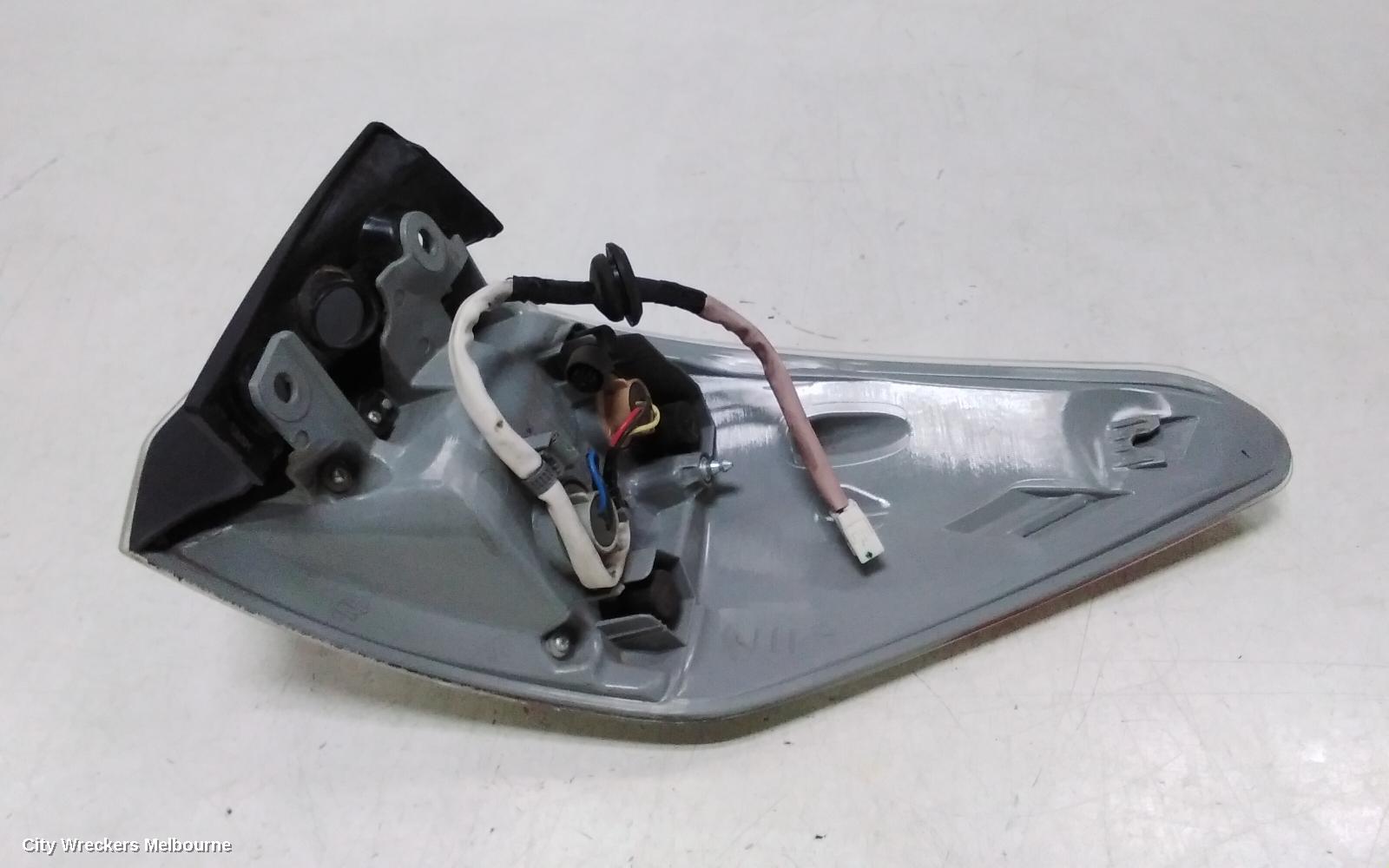 TOYOTA KLUGER LEFT TAILLIGHT, GSU50/GSU55, 12/2013 - 02/2021