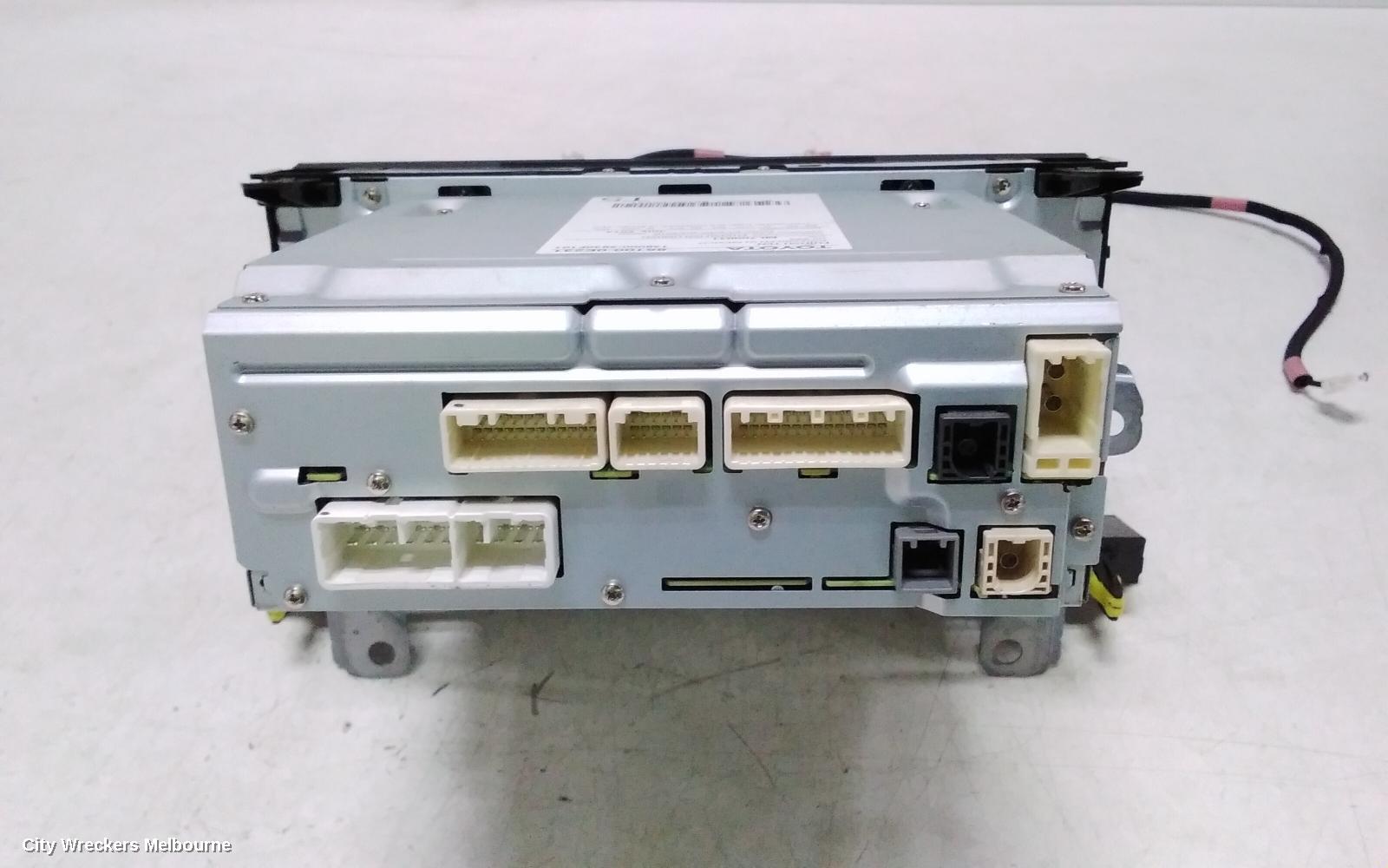 TOYOTA KLUGER RADIO/CD/DVD/SAT/TV, SAT NAV HEAD UNIT, GSU50/GSU55, 12/2013 - 02/2021