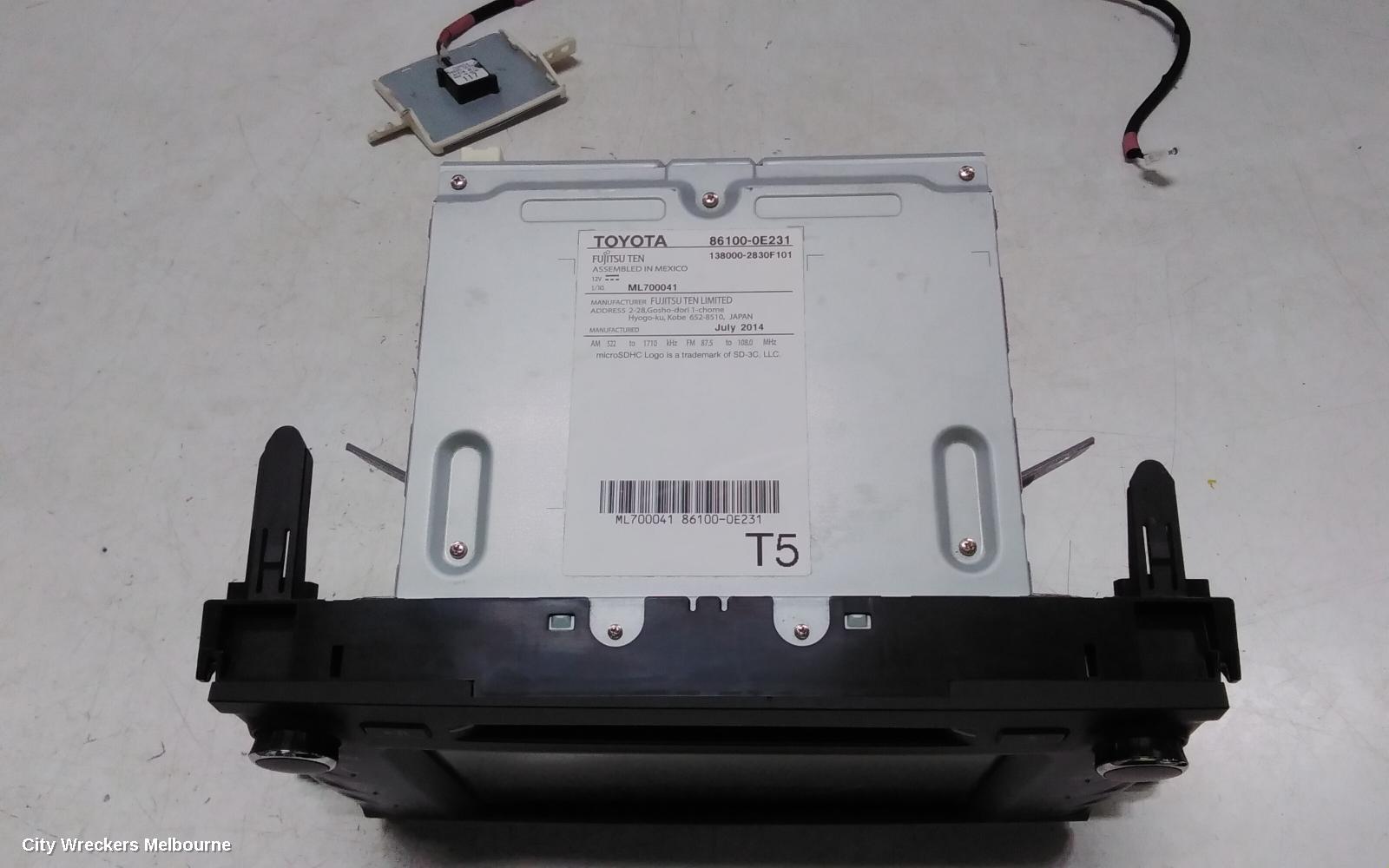 TOYOTA KLUGER RADIO/CD/DVD/SAT/TV, SAT NAV HEAD UNIT, GSU50/GSU55, 12/2013 - 02/2021