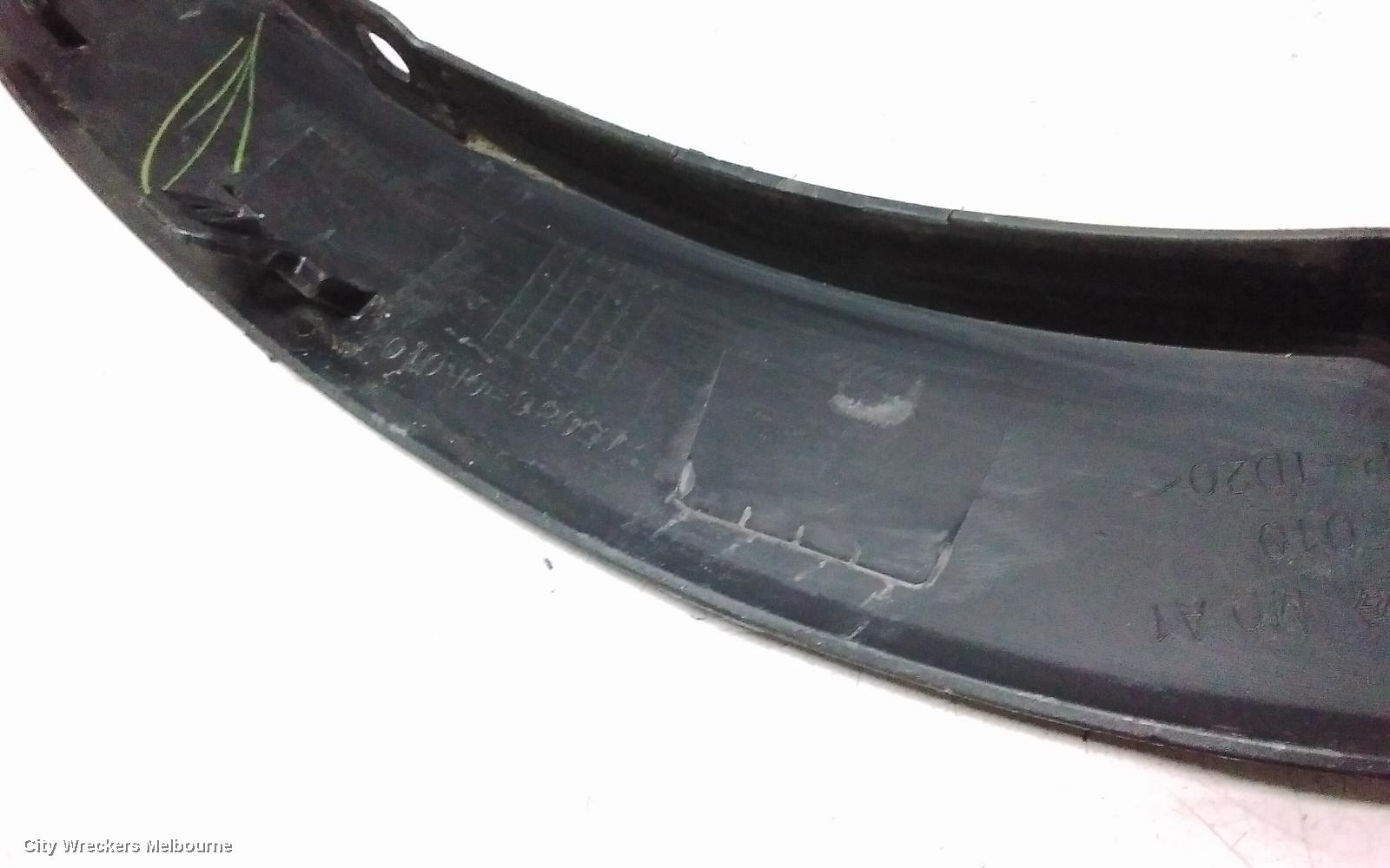 TOYOTA KLUGER WHEEL ARCH FLARE, LH FRONT, WHEEL ARCH MOULD, GSU50-GSU55, 12/2013 - 02/2021