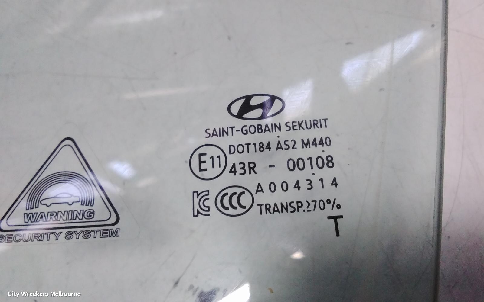 HYUNDAI TUCSON LEFT FRONT DOOR WINDOW, TL, 07/2015 - 01/2021