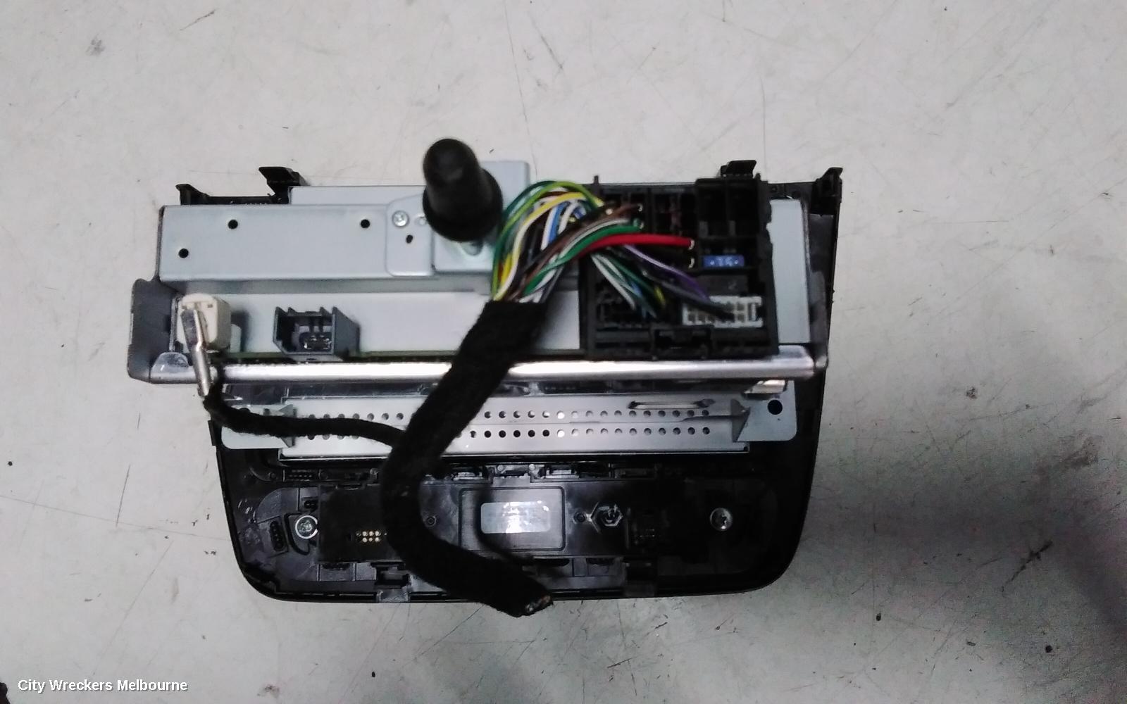 MG ZS RADIO/CD/DVD/SAT/TV, 8IN HEADUNIT, NON NAVIGATION TYPE, AZS1, 09/2017 ONWARDS