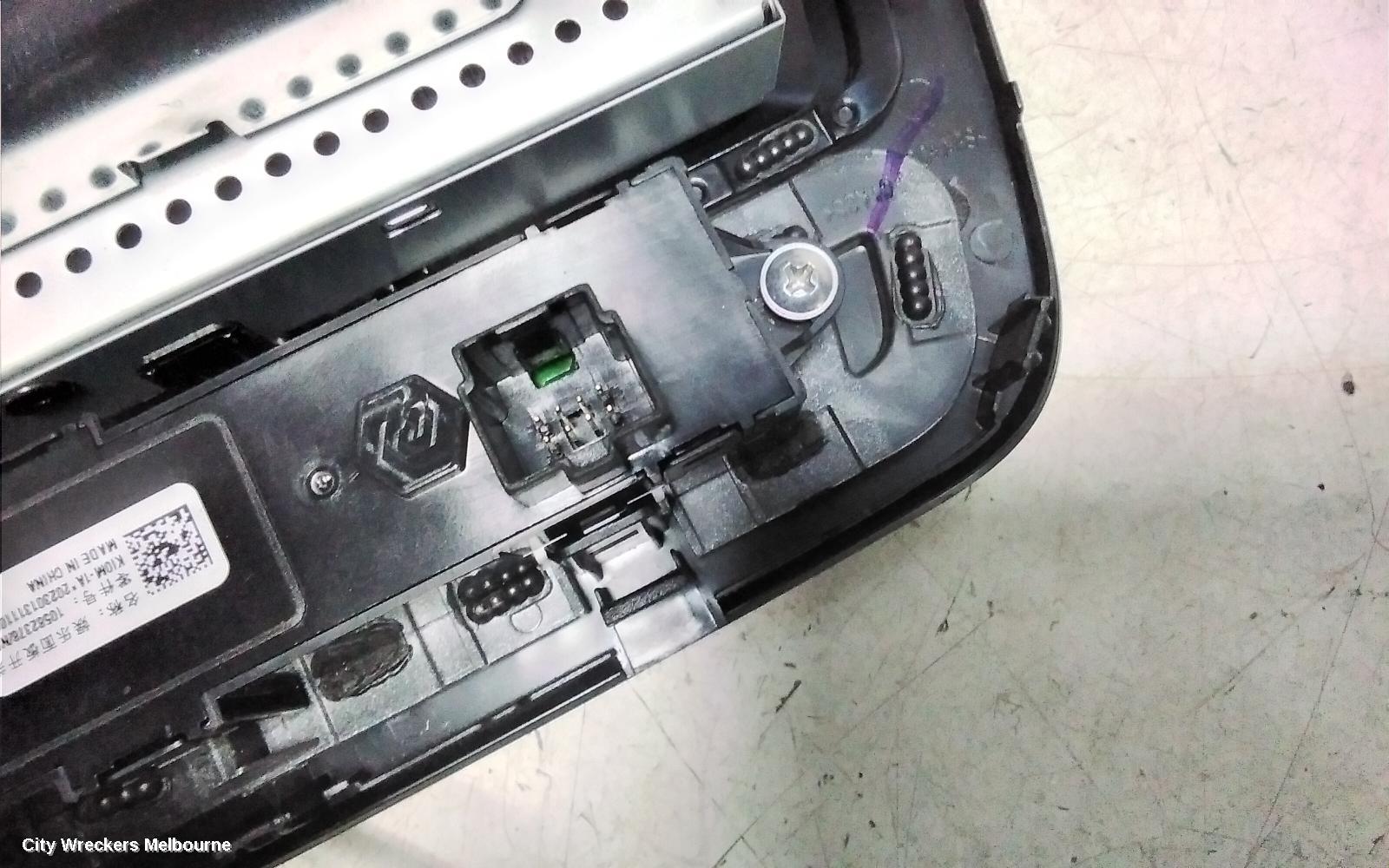 MG ZS RADIO/CD/DVD/SAT/TV, 8IN HEADUNIT, NON NAVIGATION TYPE, AZS1, 09/2017 ONWARDS