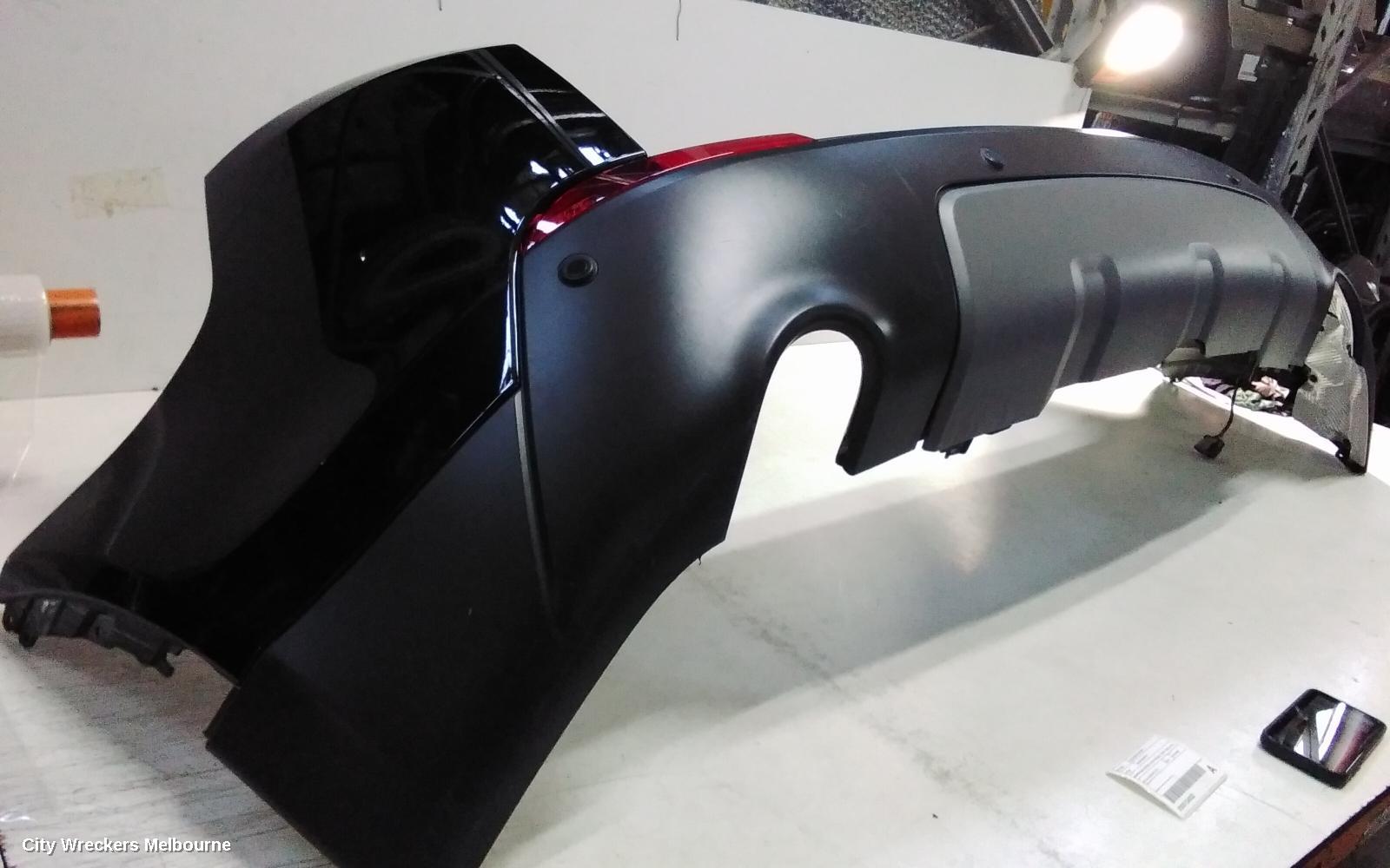 LAND ROVER DISCOVERY SPORT REAR BUMPER, BUMPER BAR (3 PIECE), NON R-DESIGN, 7 SEAT, L550, 01/2015 - 06/2019