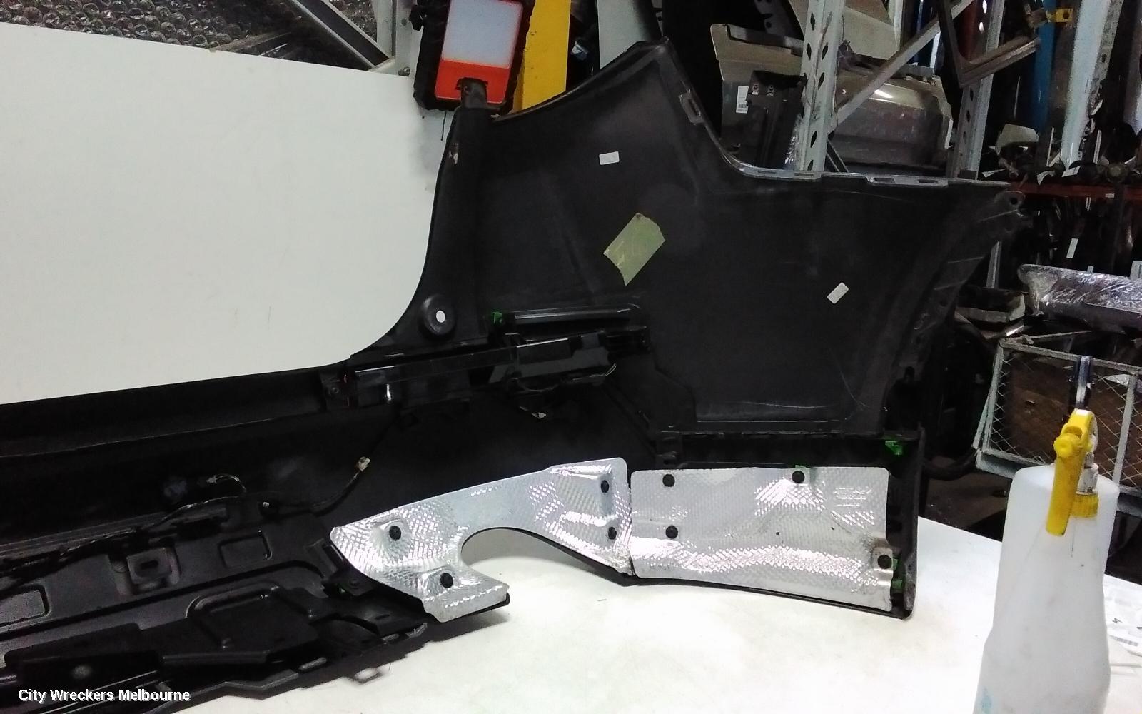 LAND ROVER DISCOVERY SPORT REAR BUMPER, BUMPER BAR (3 PIECE), NON R-DESIGN, 7 SEAT, L550, 01/2015 - 06/2019
