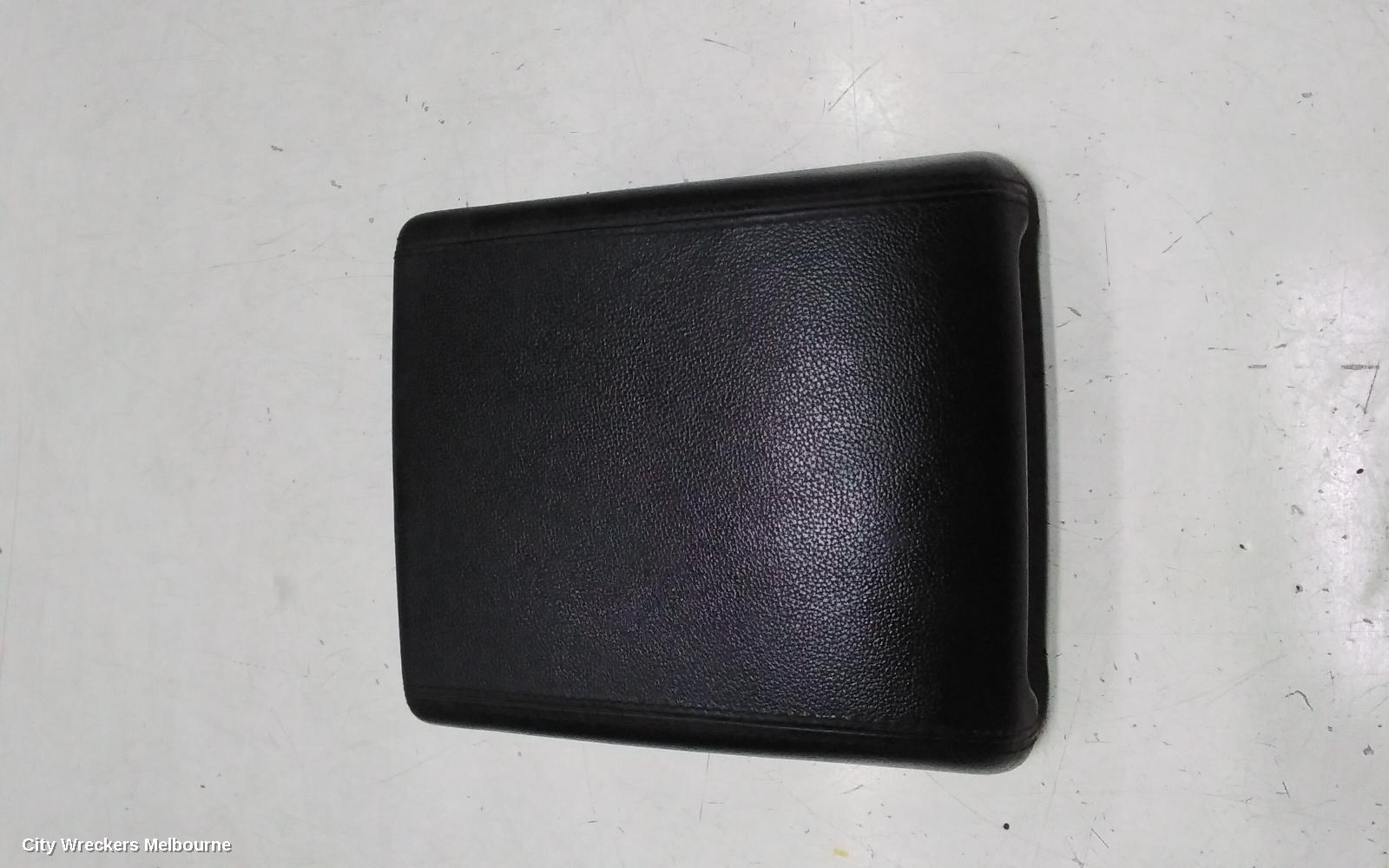 LAND ROVER DISCOVERY SPORT CONSOLE, L550, 01/2015 ONWARDS
