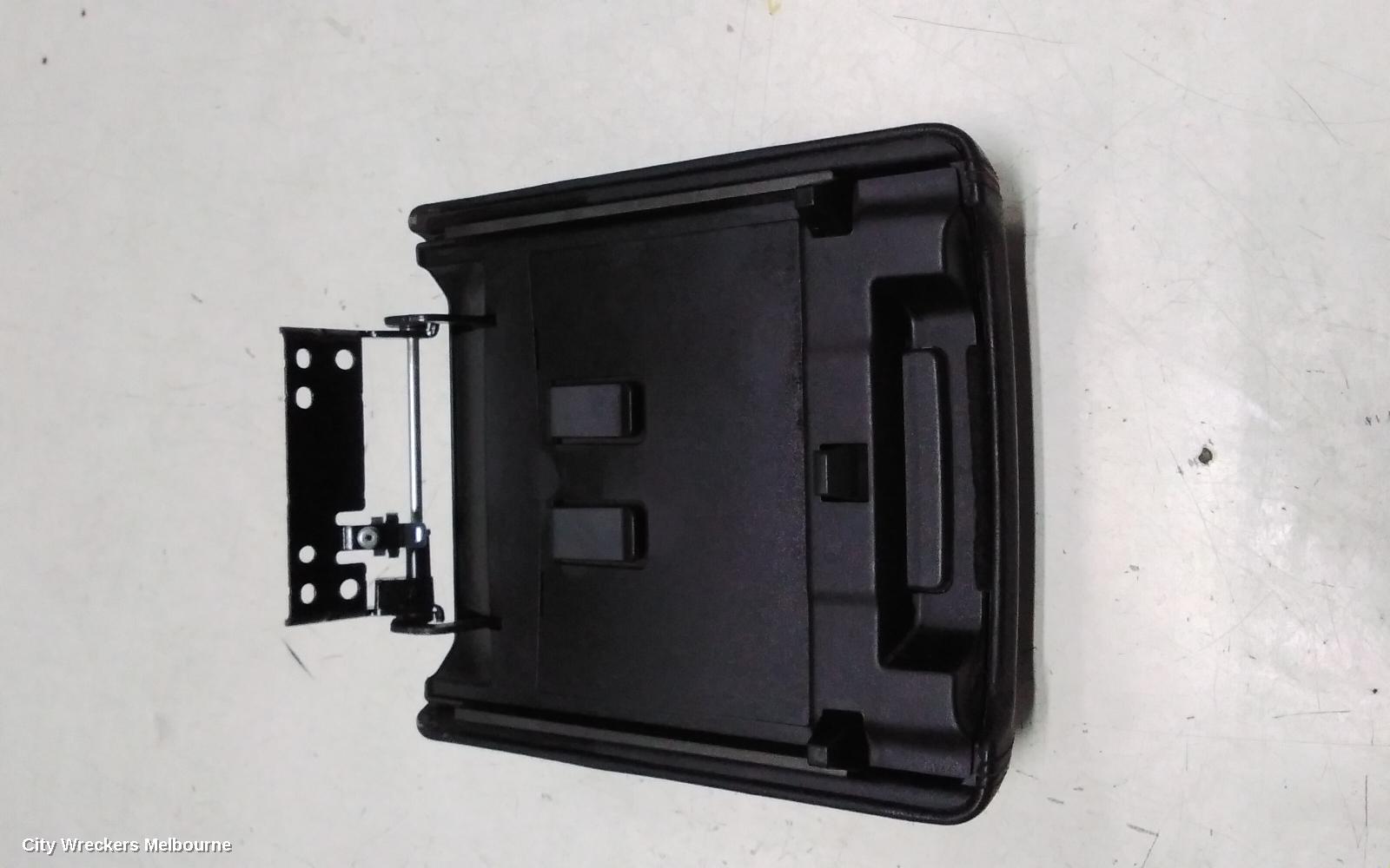 LAND ROVER DISCOVERY SPORT CONSOLE, L550, 01/2015 ONWARDS
