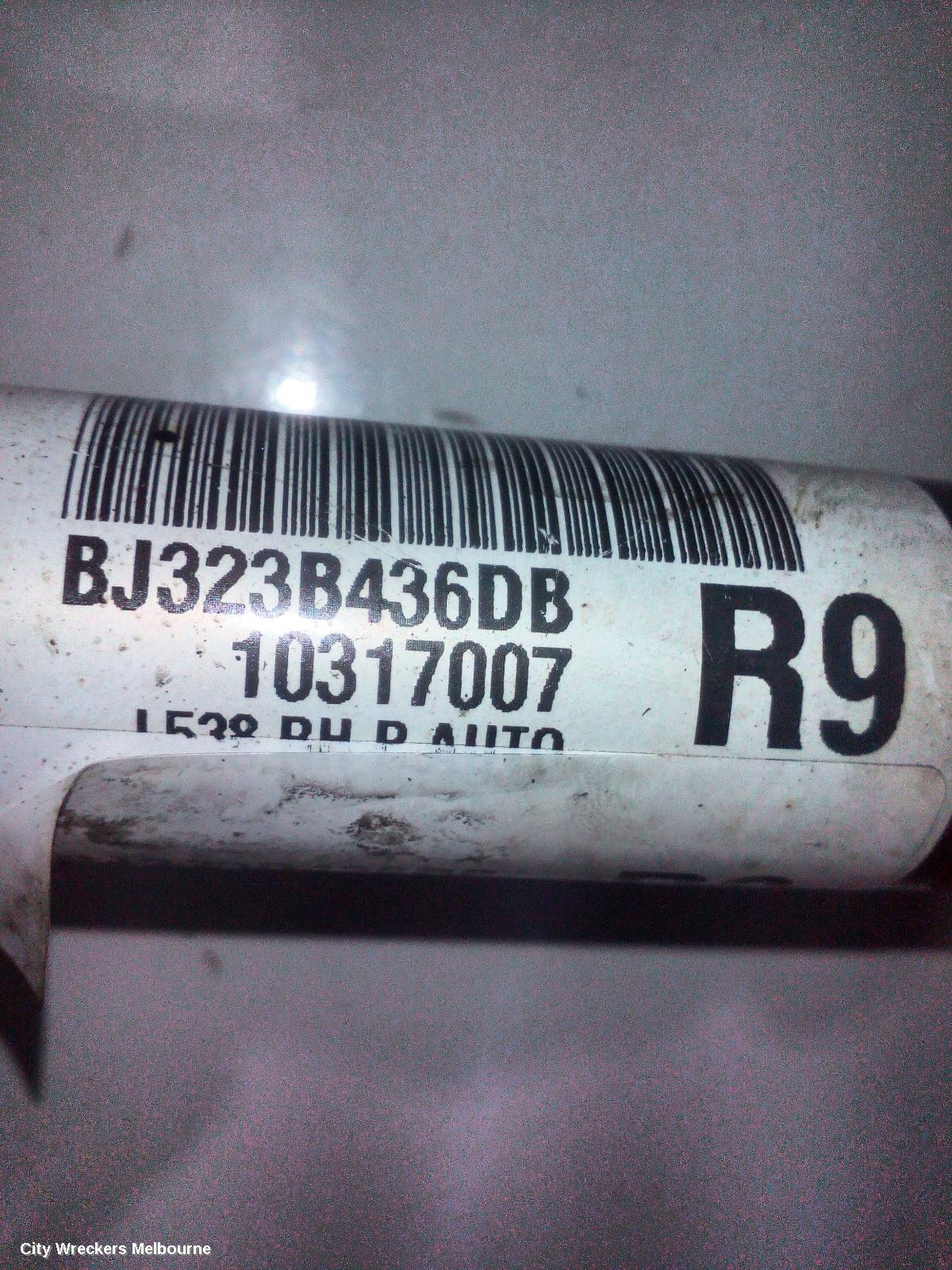 LAND ROVER DISCOVERY SPORT RIGHT DRIVESHAFT, FRONT, AUTO, PETROL, L550, 01/2015 ONWARDS