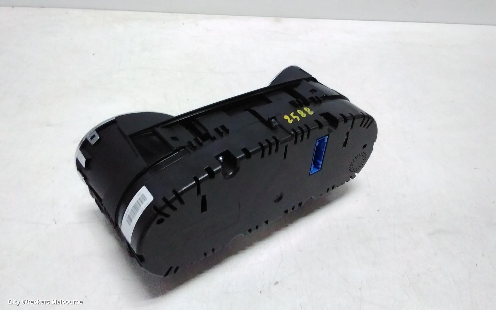 VOLKSWAGEN GOLF INSTRUMENT CLUSTER, INSTRUMENT CLUSTER, AUTO T/M, PETROL, TSI ENG, GEN 6, 10/2008 - 01/2016