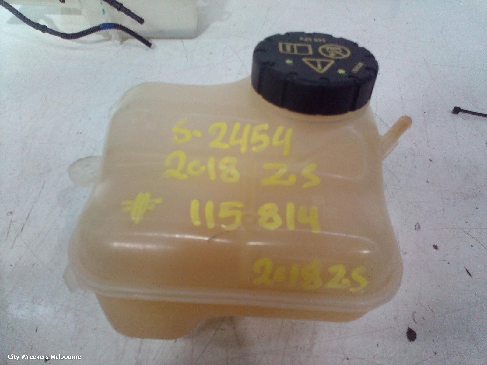 MG ZS OVERFLOW BOTTLE, AZS1, 09/2017 - 06/2025