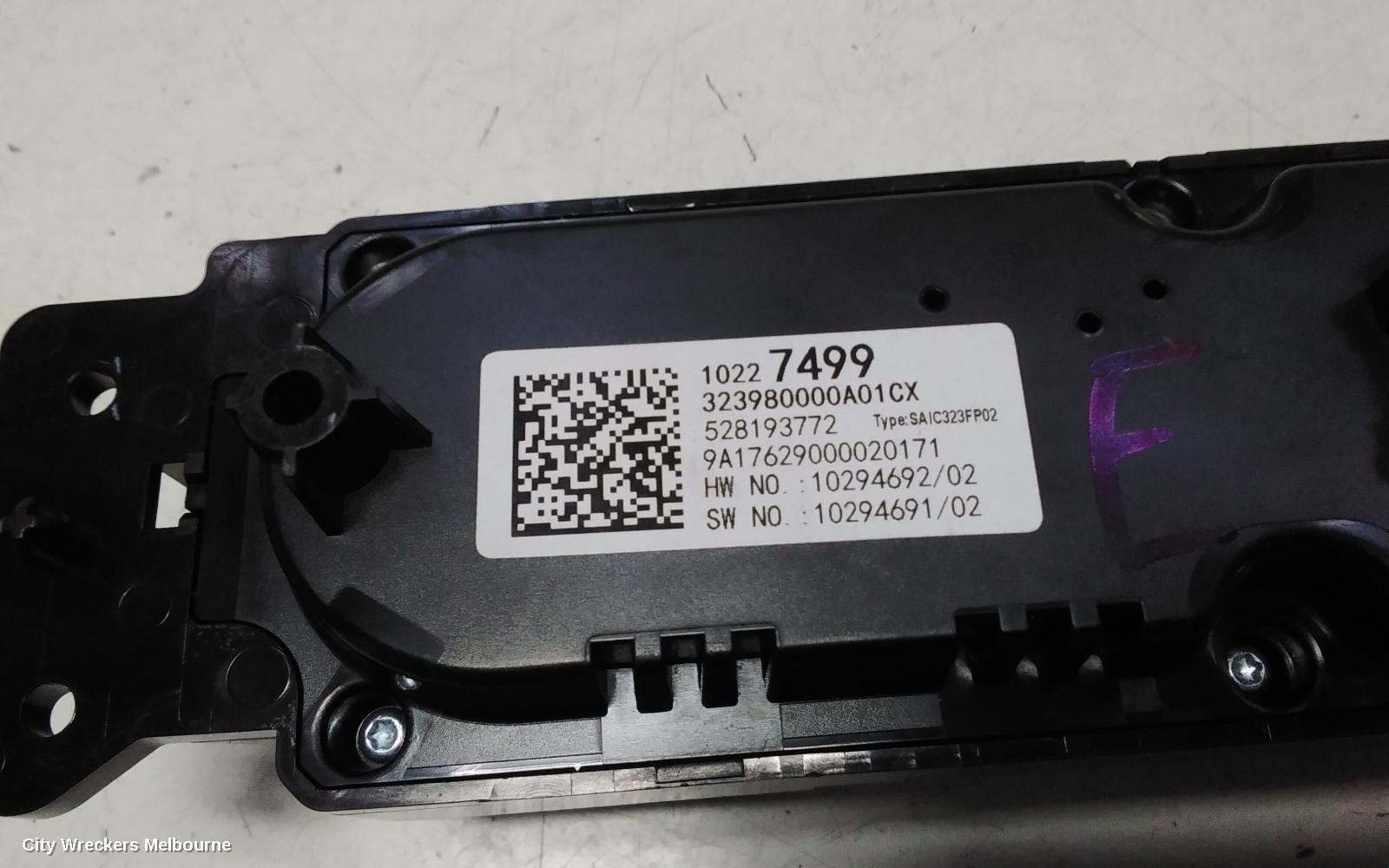 MG ZS HEATER/AC CONTROLS, AZS1, NON CLIMATE CONTROL TYPE, 09/2017 - 12/2021
