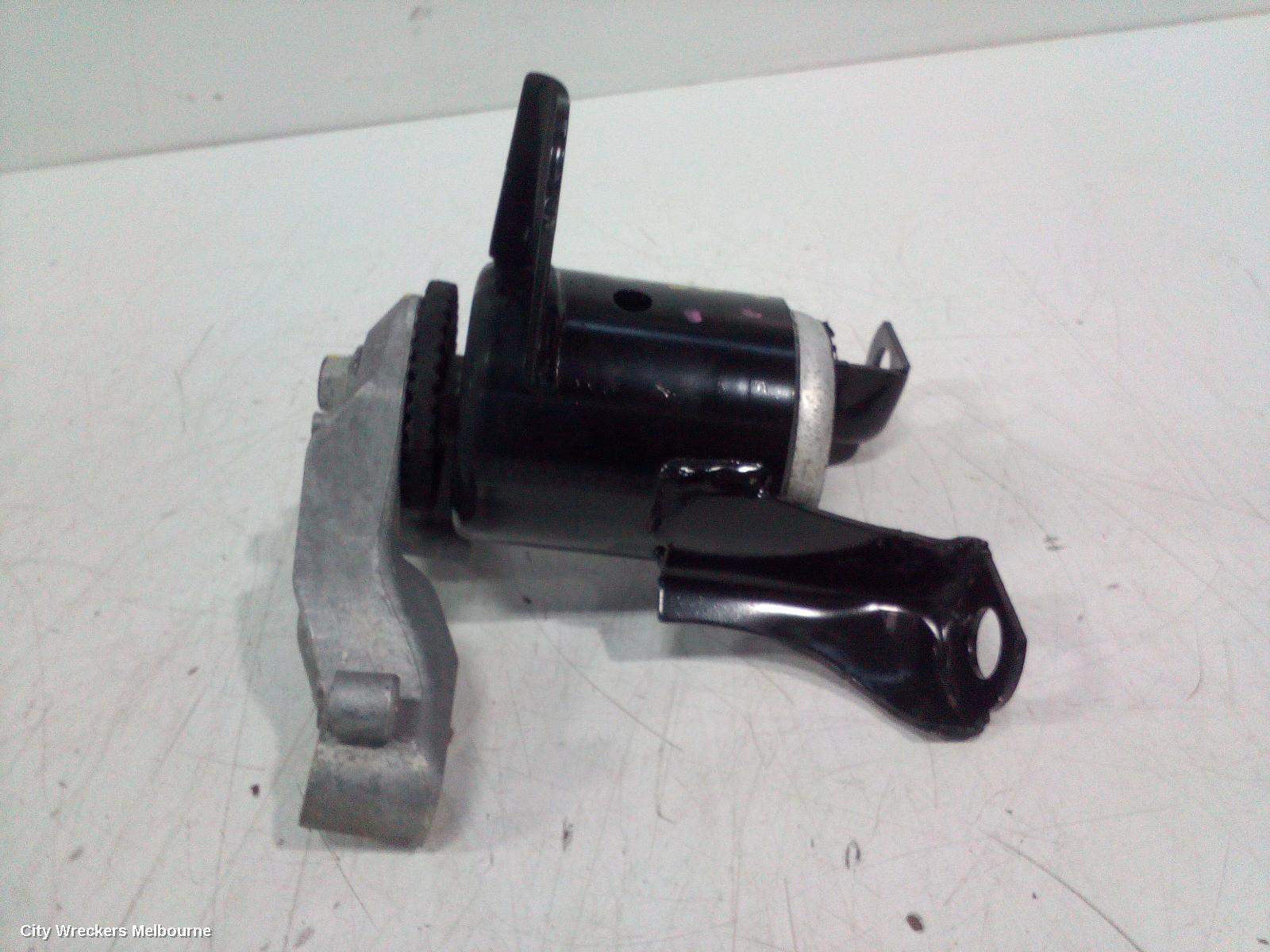FORD FIESTA MOUNT, WZ, 05/2013 - 12/2019