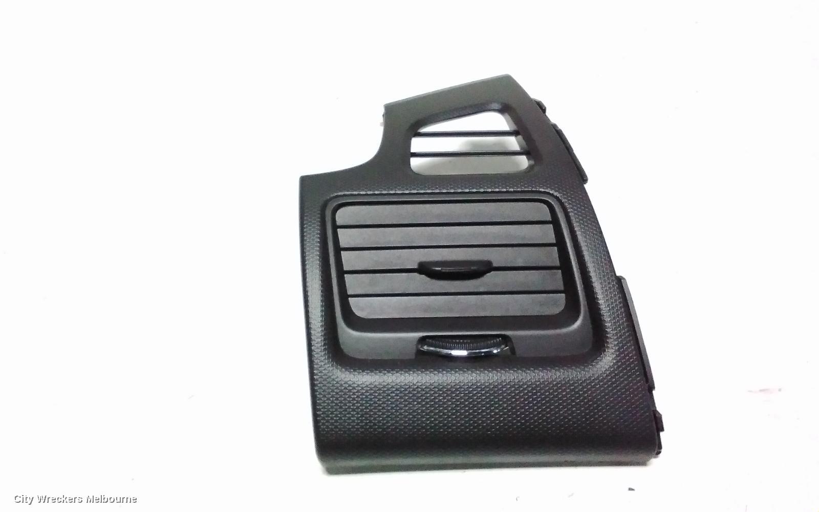 SUZUKI SWIFT, FZ, 02/2011 - 03/2017, LH AIR VENT : 115868