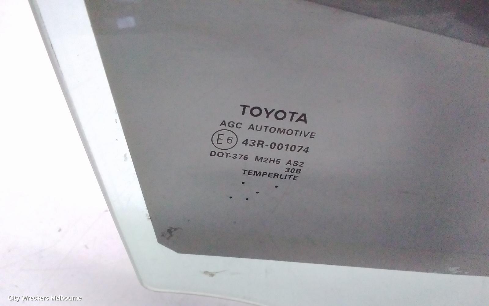TOYOTA KLUGER RIGHT FRONT DOOR WINDOW, GSU50/GSU55, 12/2013 - 02/2021