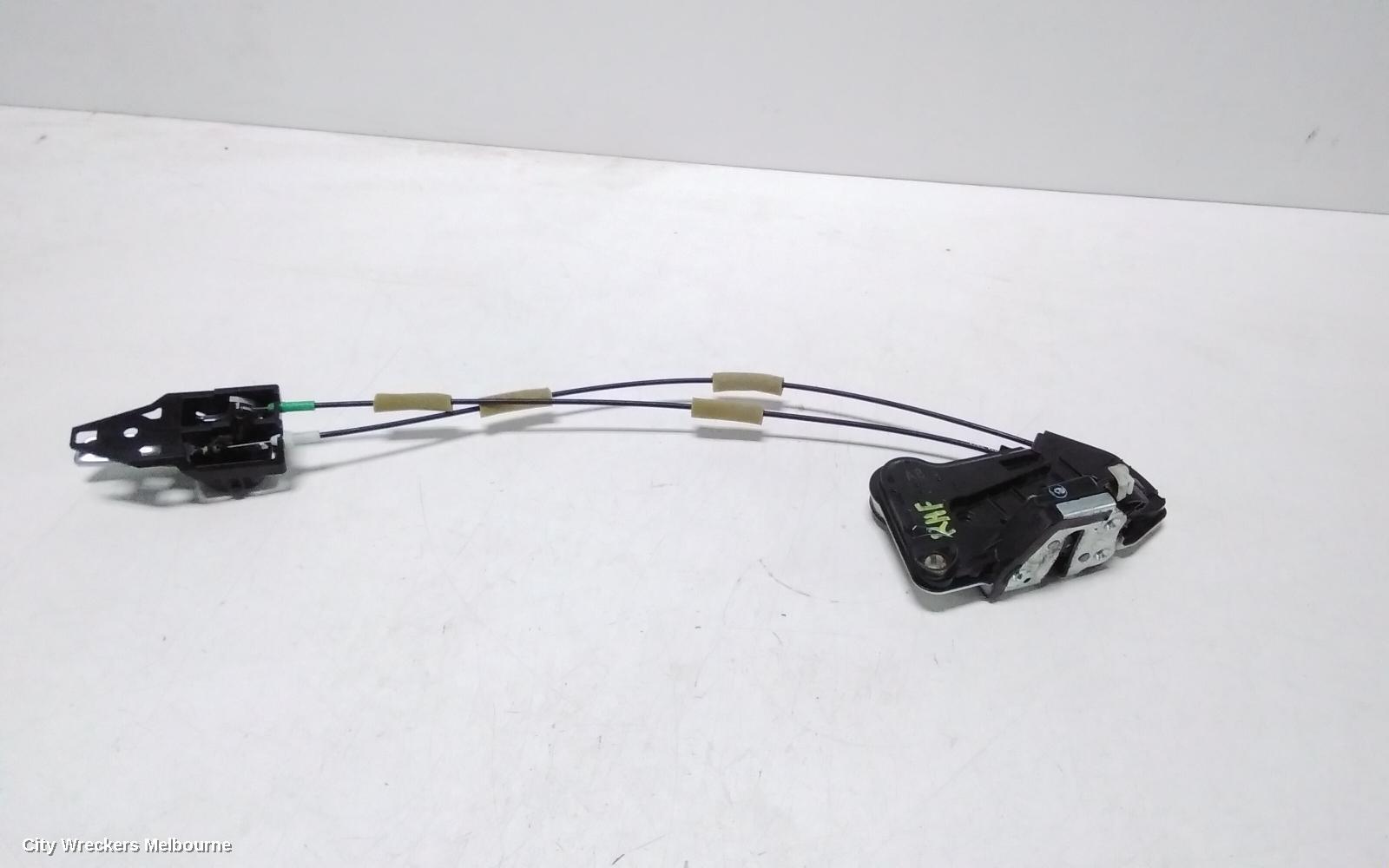 TOYOTA KLUGER DOOR/BOOT/GATE LOCK, RIGHT FRONT DOOR LOCK, GSU50/GSU55, 12/2013 - 02/2021