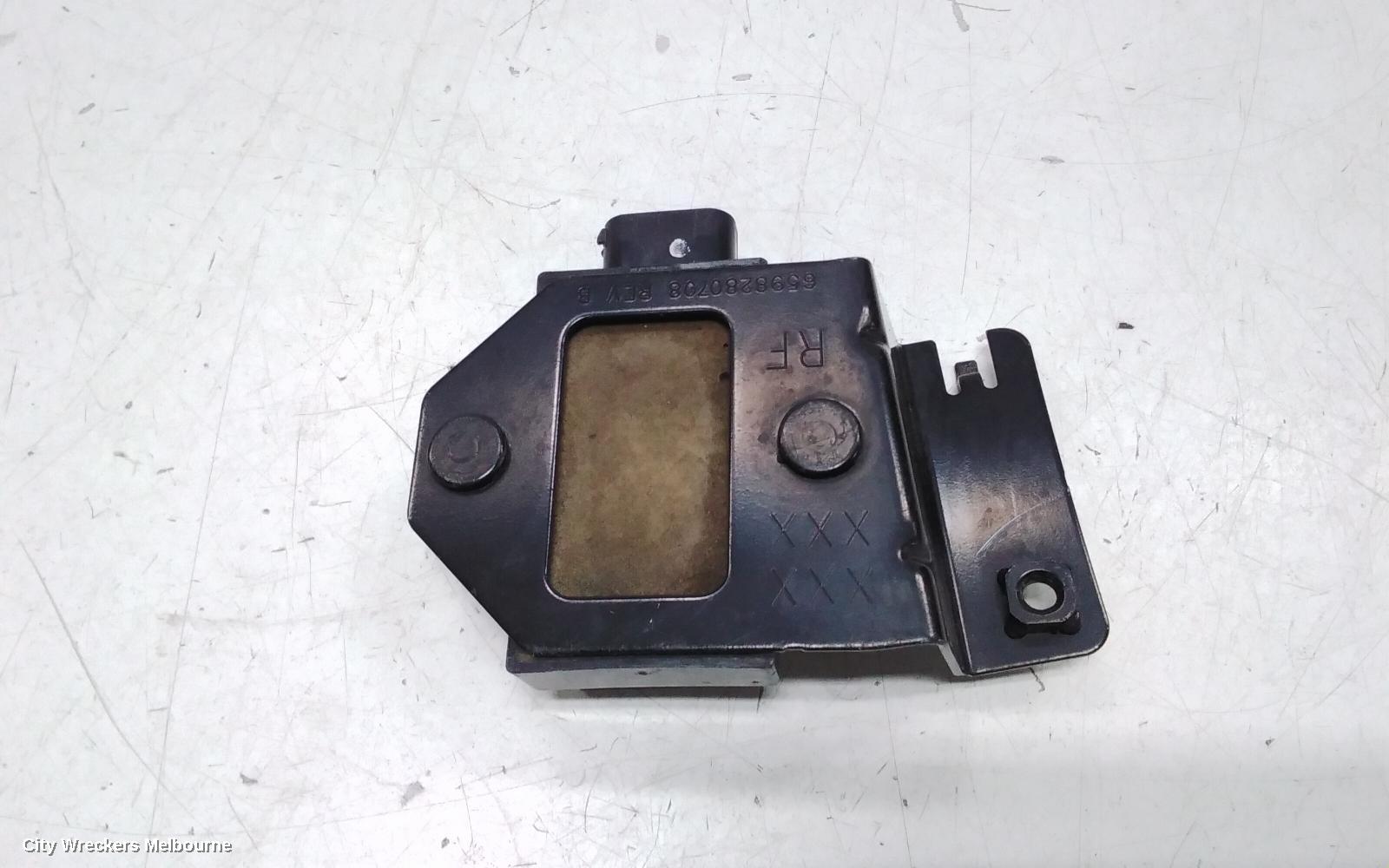 CHRYSLER 300C, 11/2005 - 12/2011, MSN66982801  FRONT RIGHTTYRE PRESSURE SENSOR : 115916